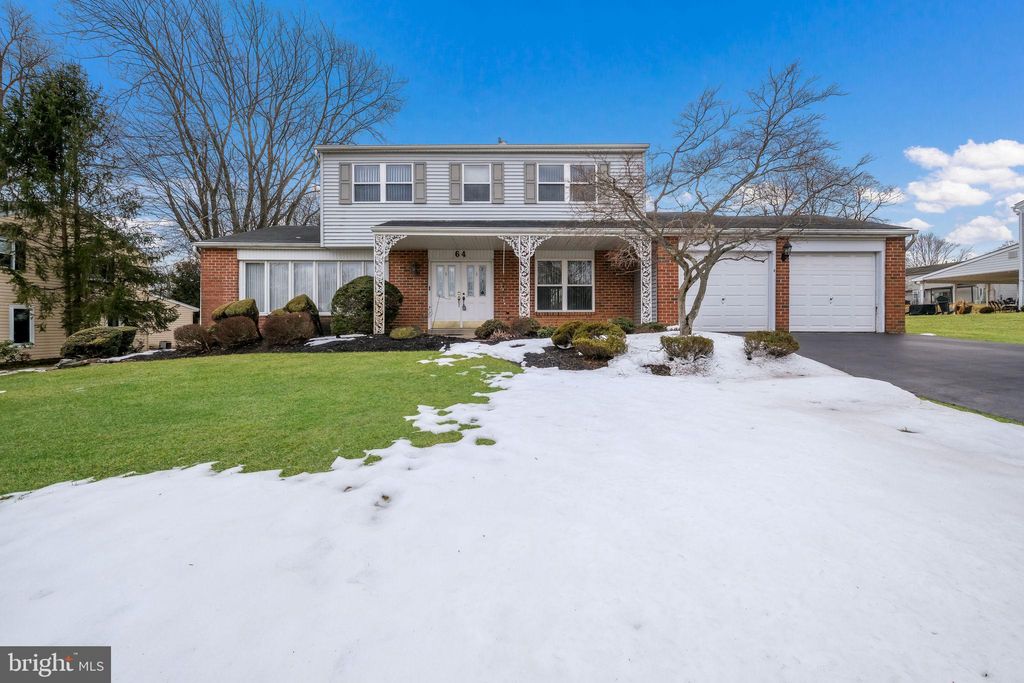 Photo of 64 Springwood Drive, SOUTHAMPTON, PA 18966 (MLS # PABU2113704)