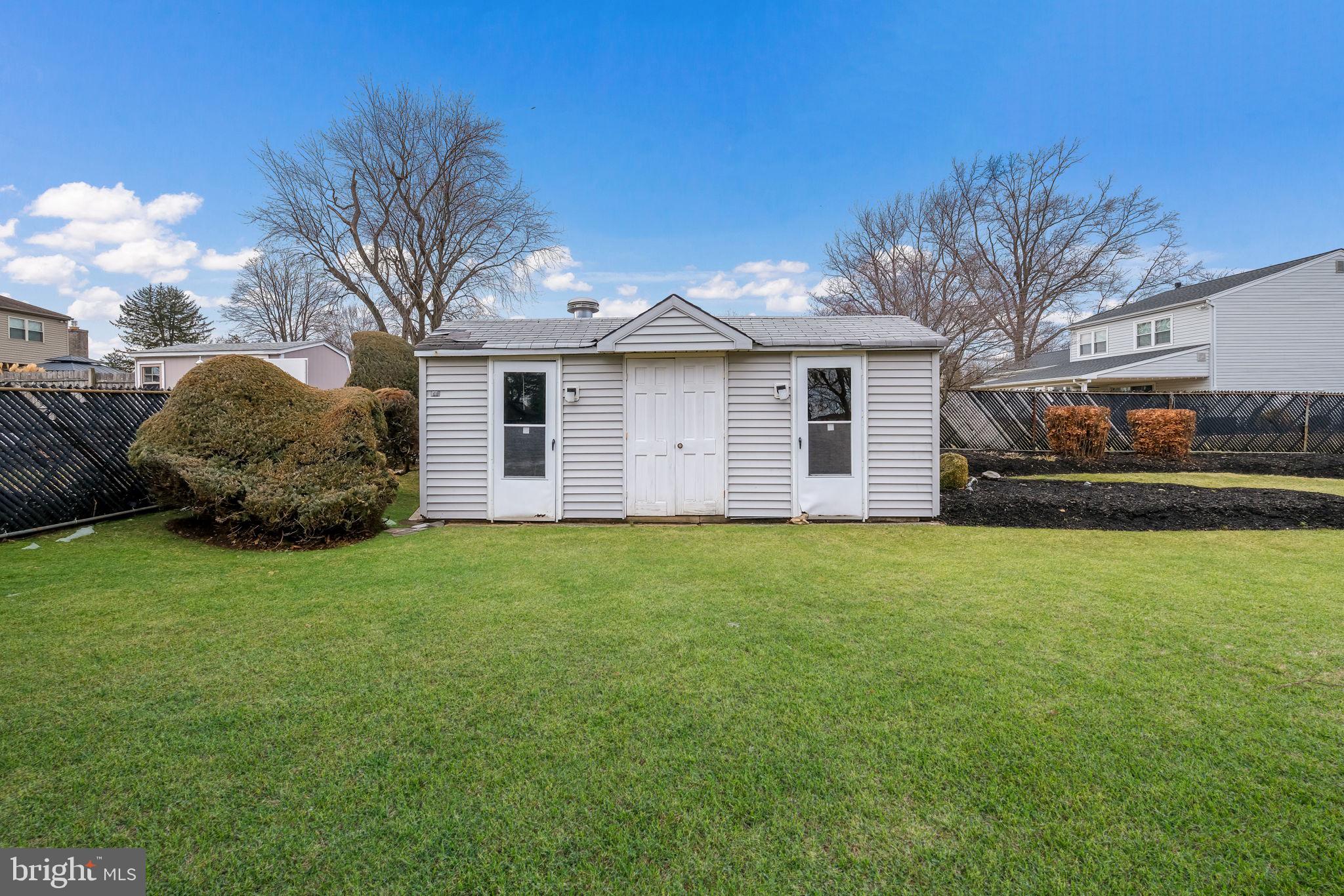 HUNTINGDON HOMES - Residential