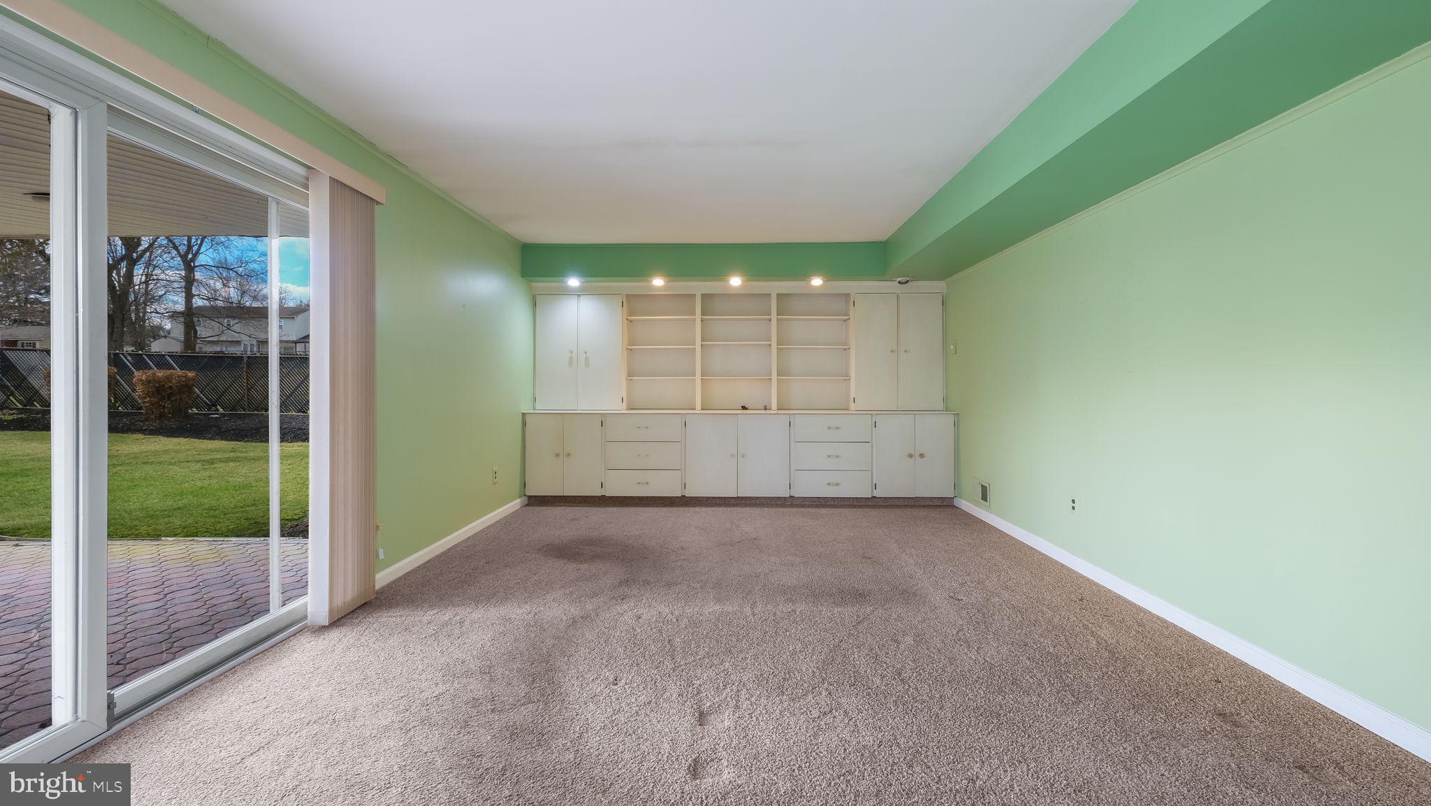 HUNTINGDON HOMES - Residential