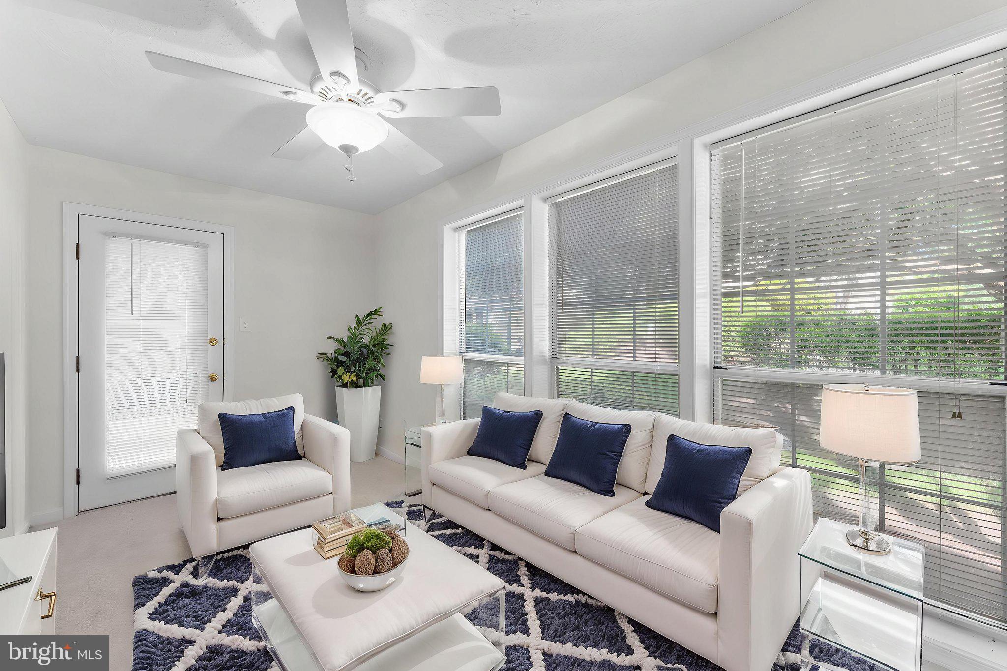 THE OAKTON - Residential