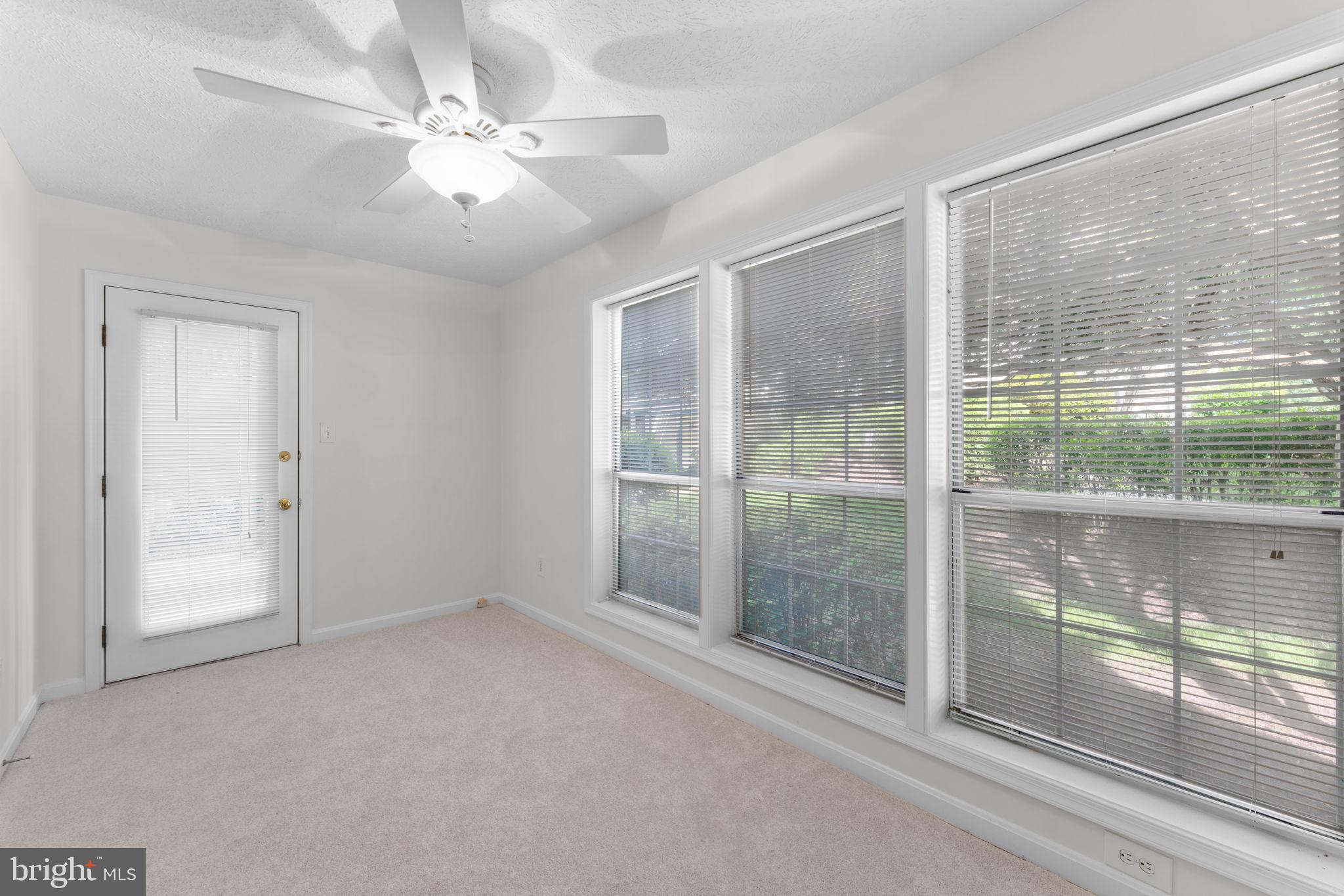 THE OAKTON - Residential