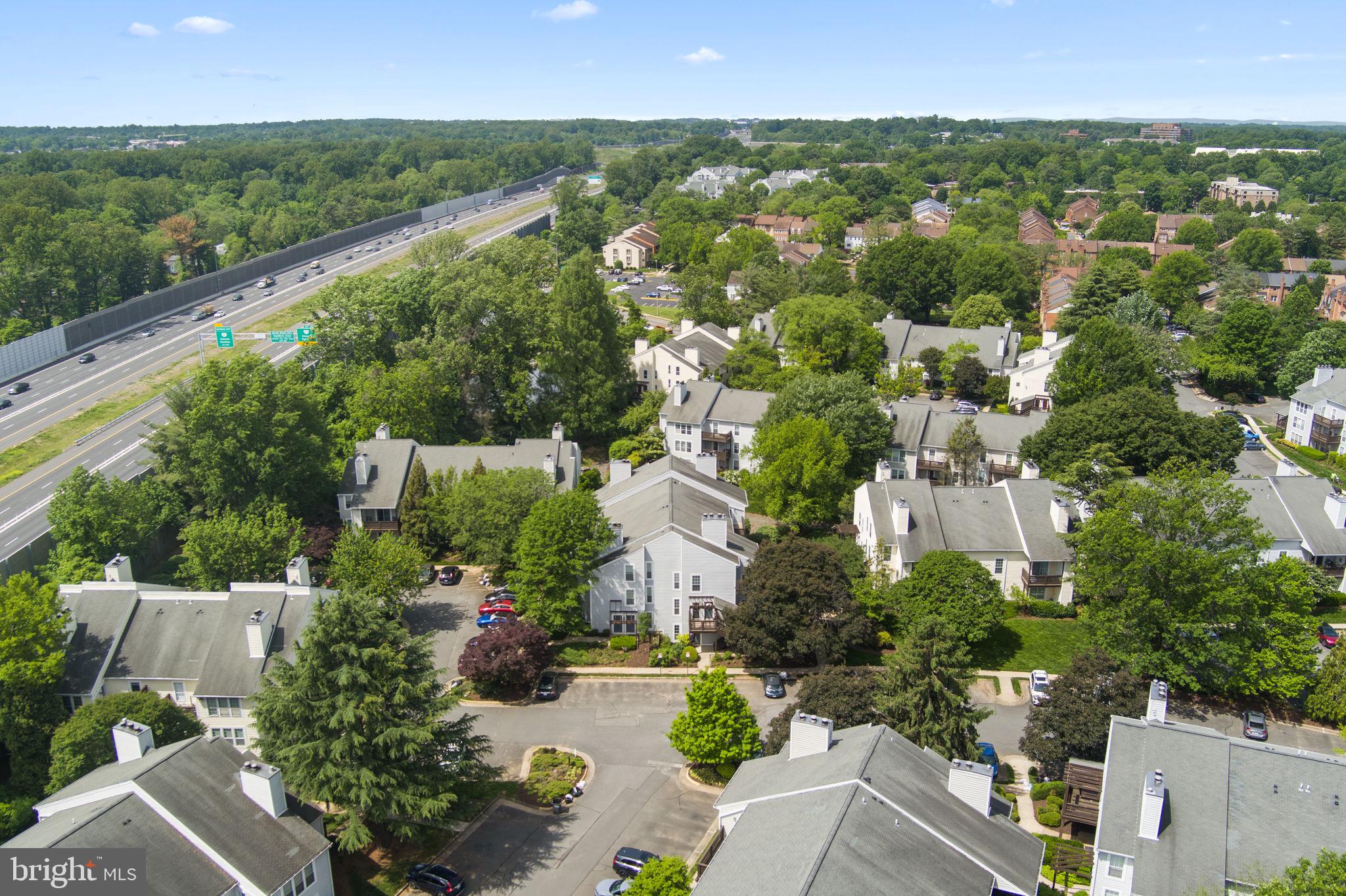 THE OAKTON - Residential