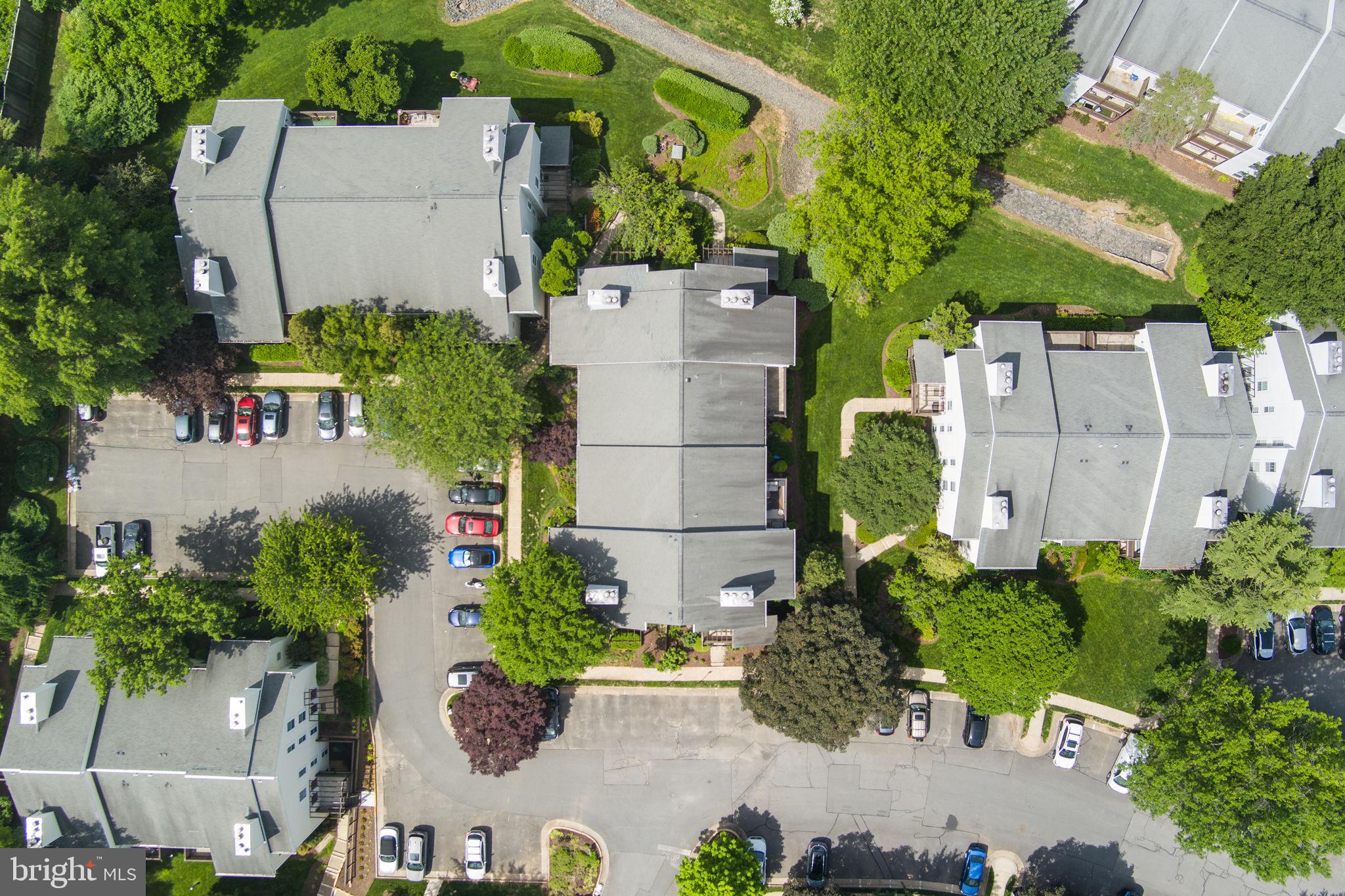 THE OAKTON - Residential