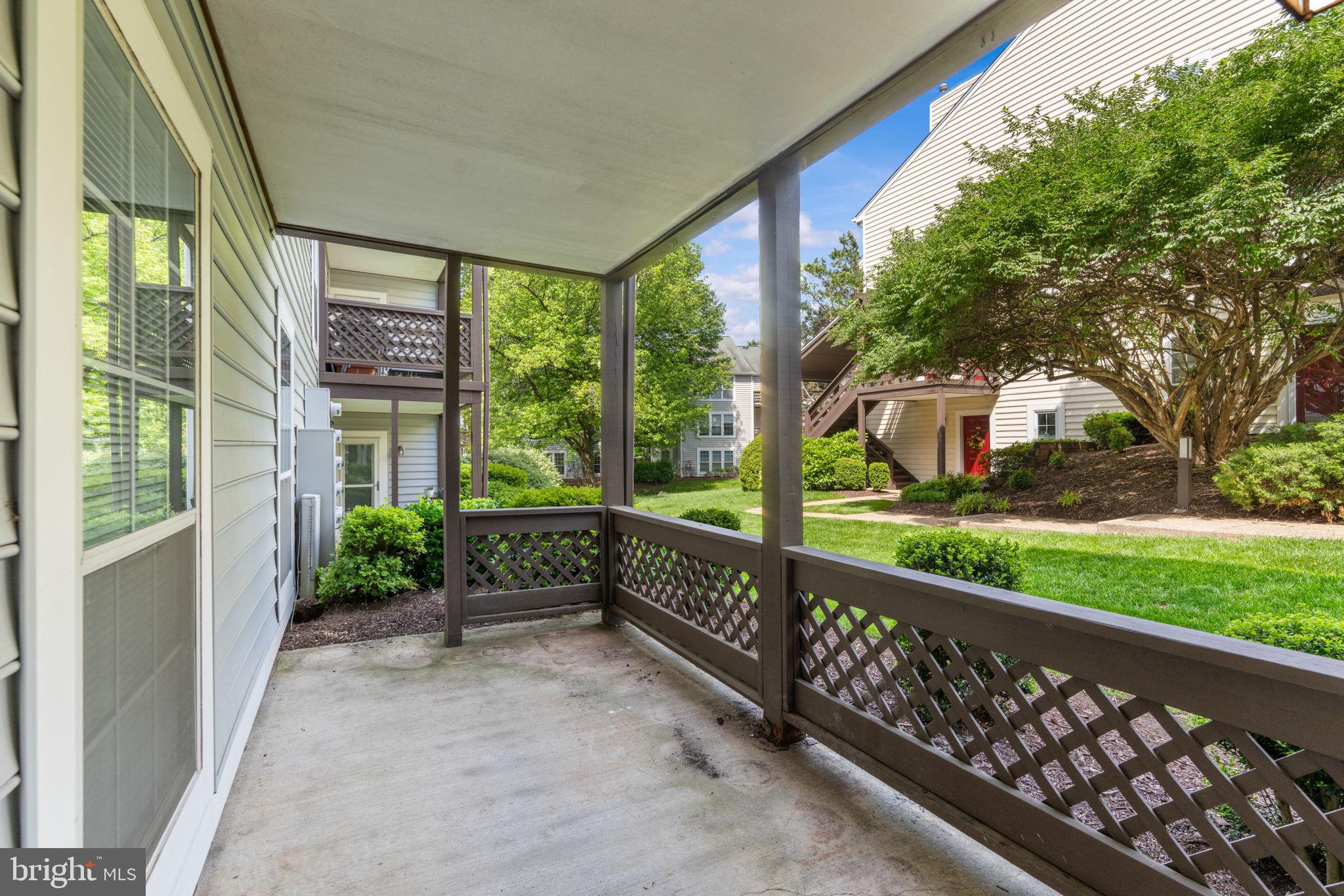 THE OAKTON - Residential