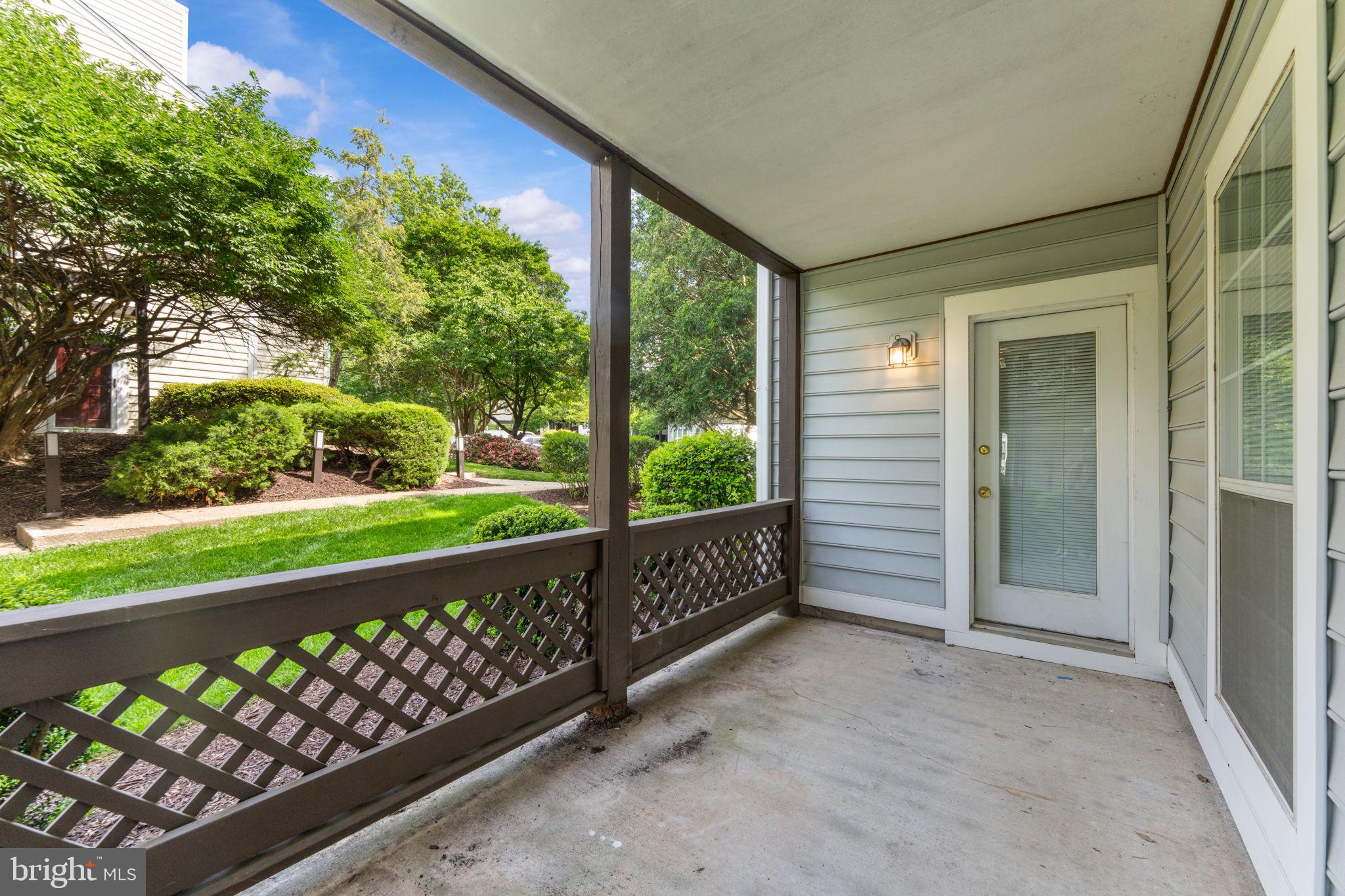 THE OAKTON - Residential