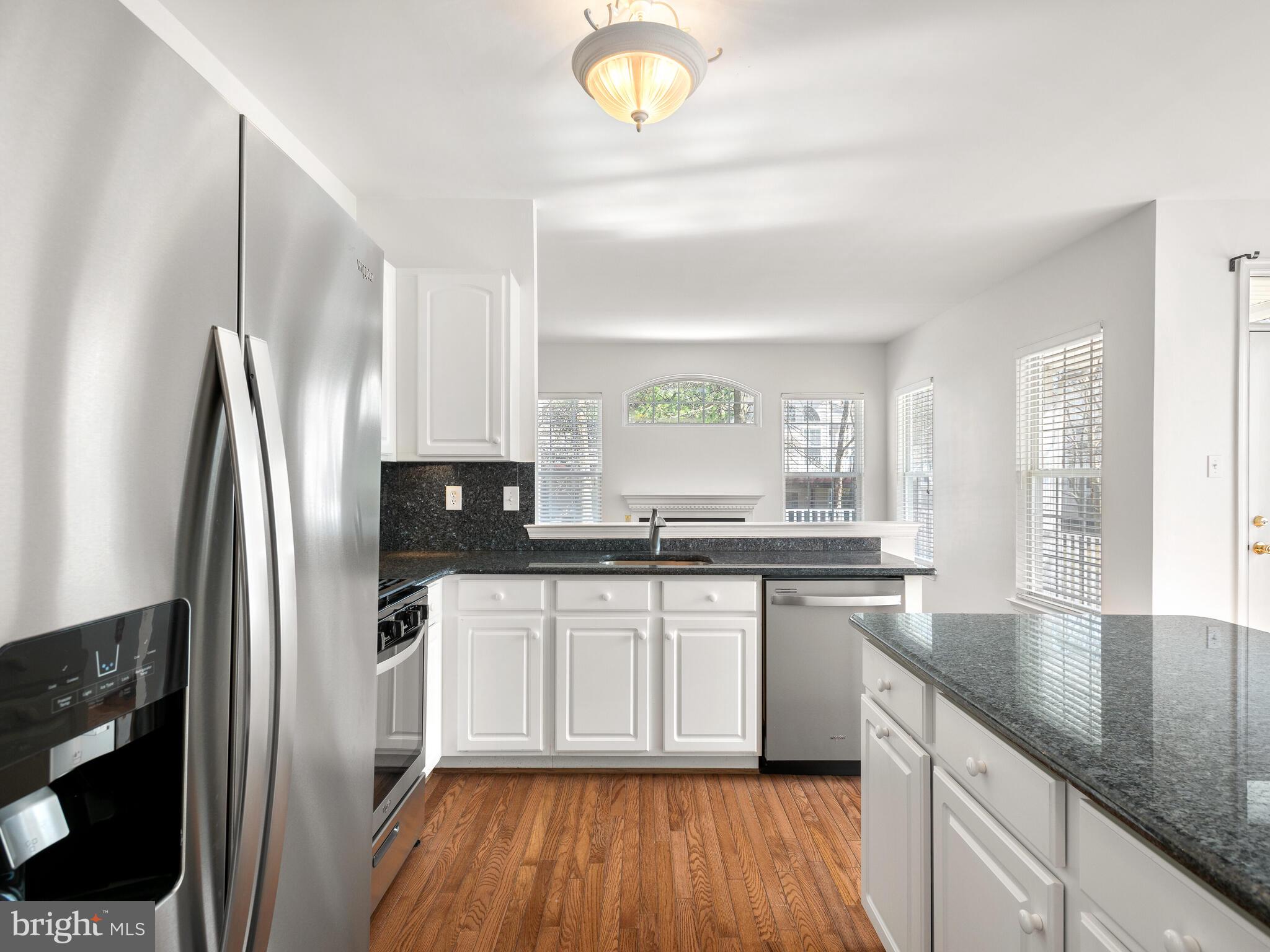 CHARLESTOWN OAKS - Residential