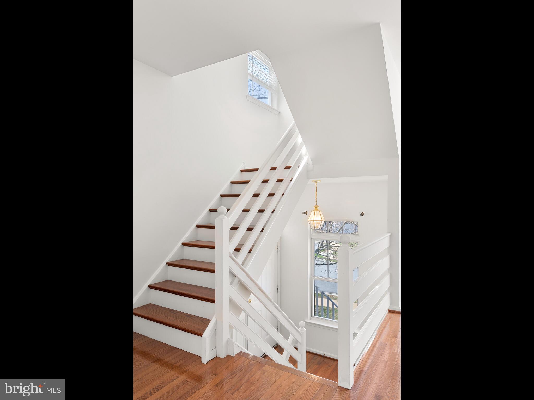 CHARLESTOWN OAKS - Residential