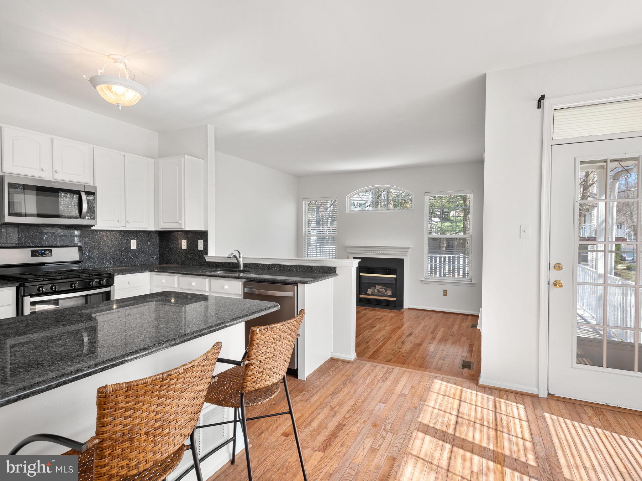 CHARLESTOWN OAKS - Residential