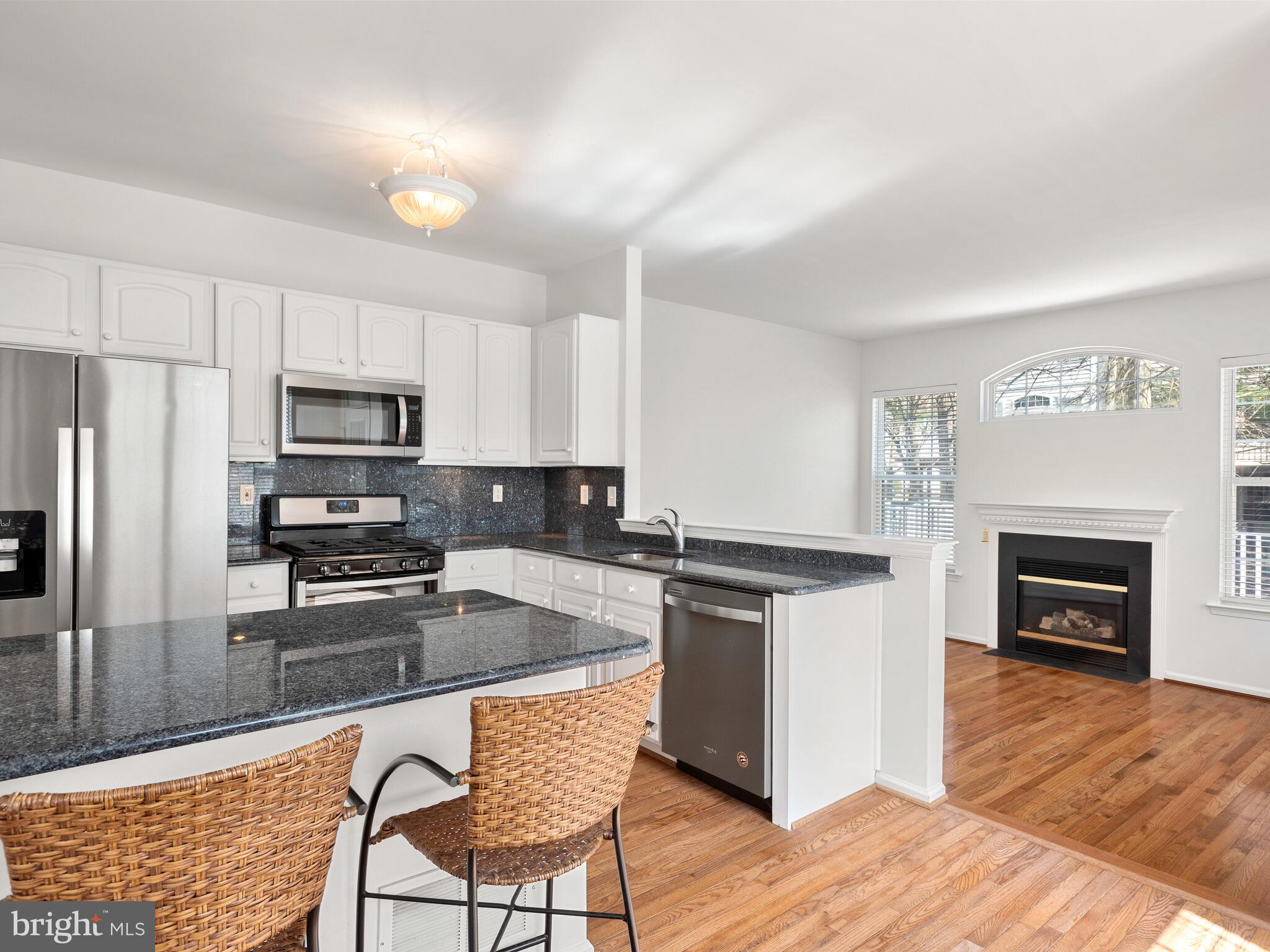 CHARLESTOWN OAKS - Residential