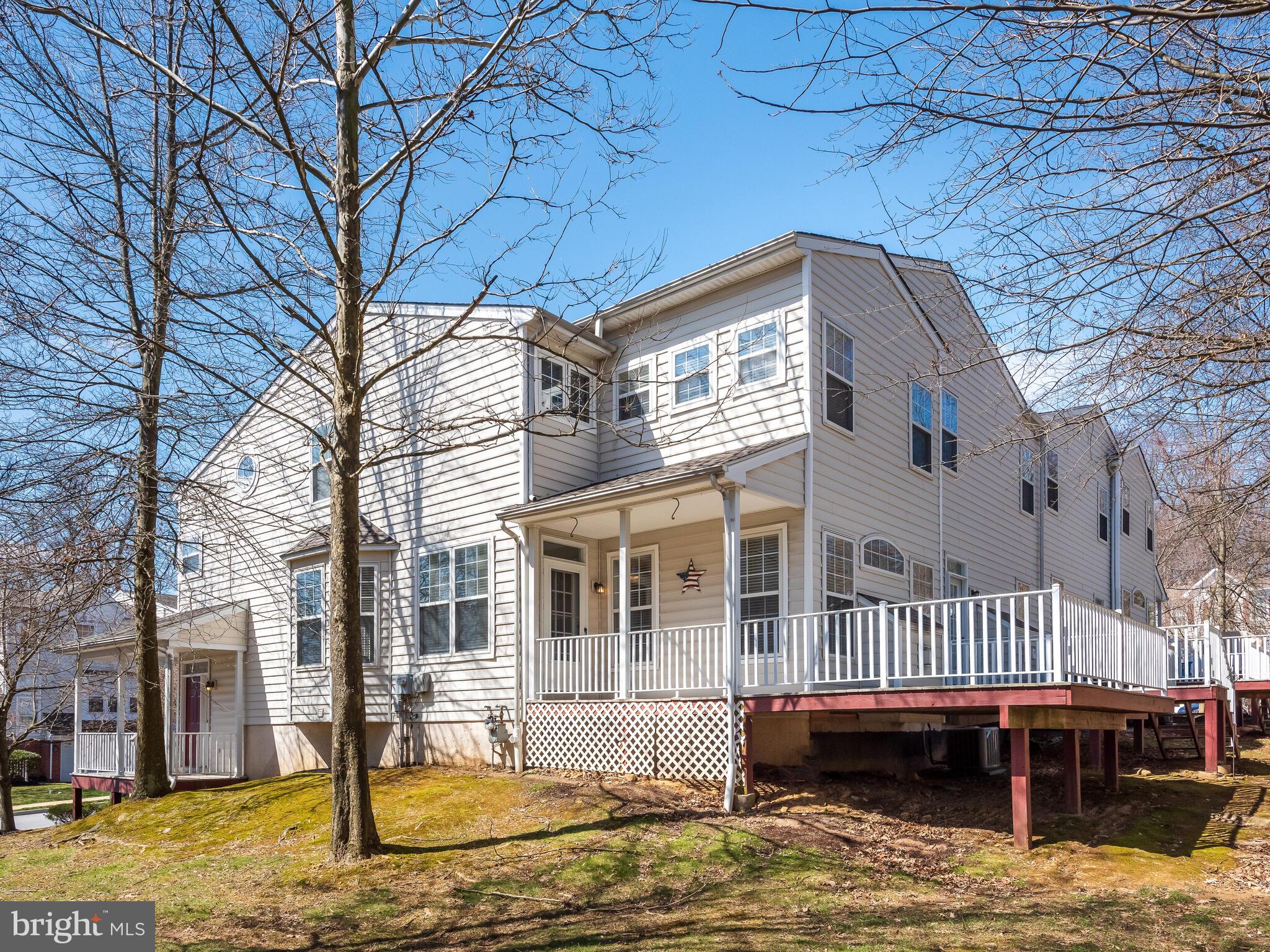 CHARLESTOWN OAKS - Residential