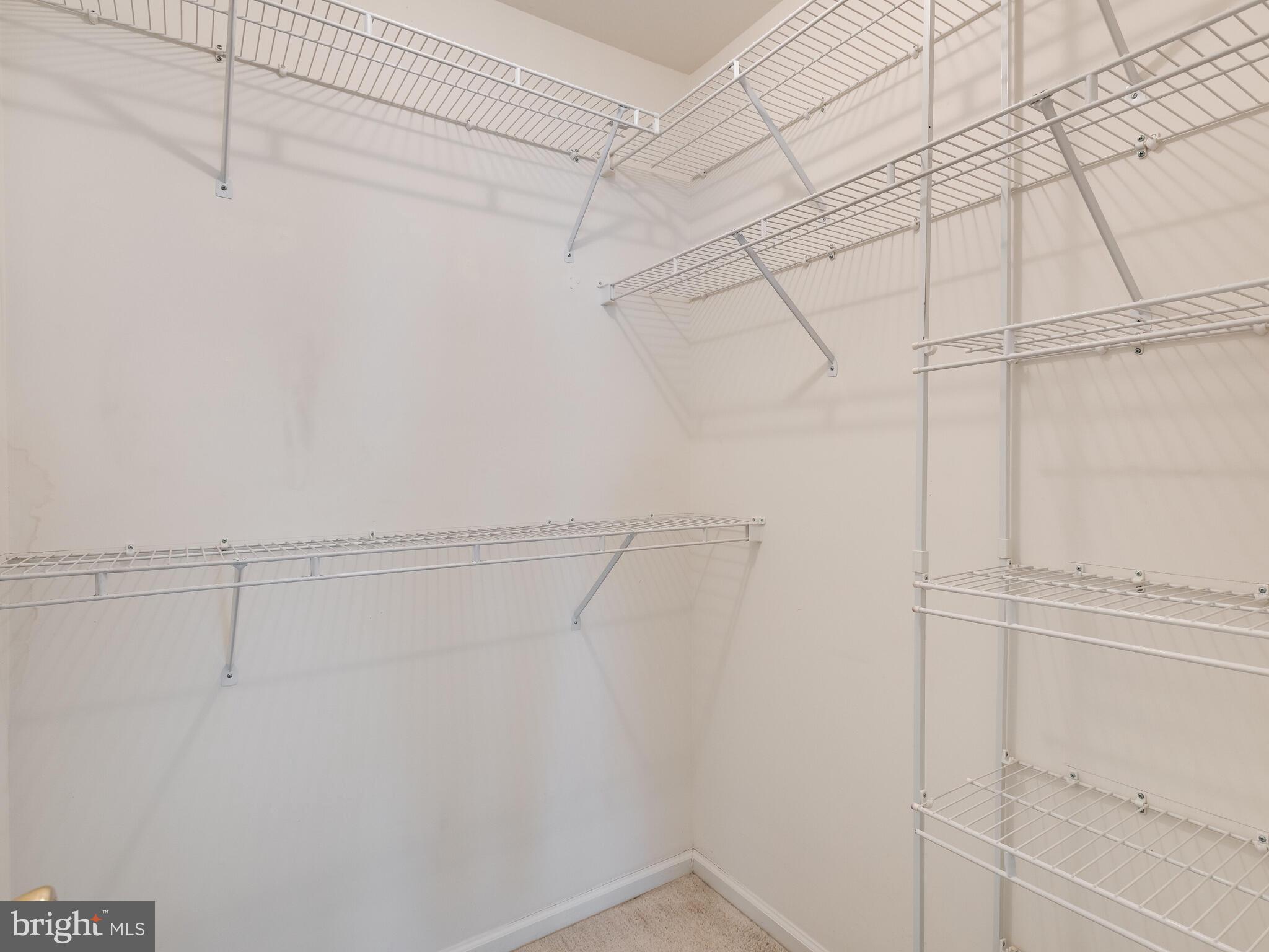 CHARLESTOWN OAKS - Residential