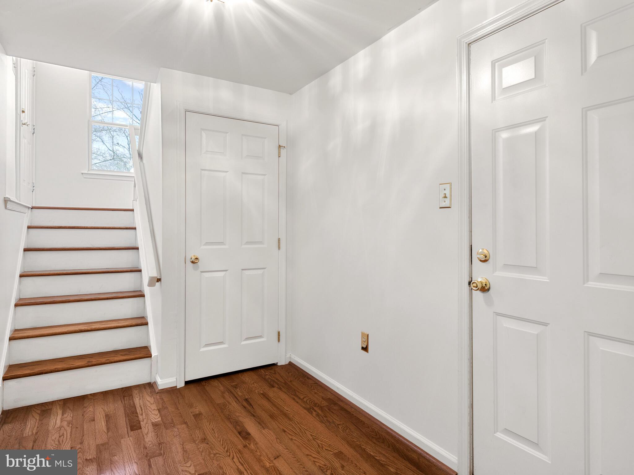 CHARLESTOWN OAKS - Residential