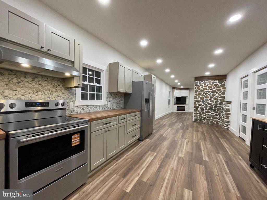 Photo of 1166 N Browns Dam Drive, NEW OXFORD, PA 17350 (MLS # PAAD2022306)