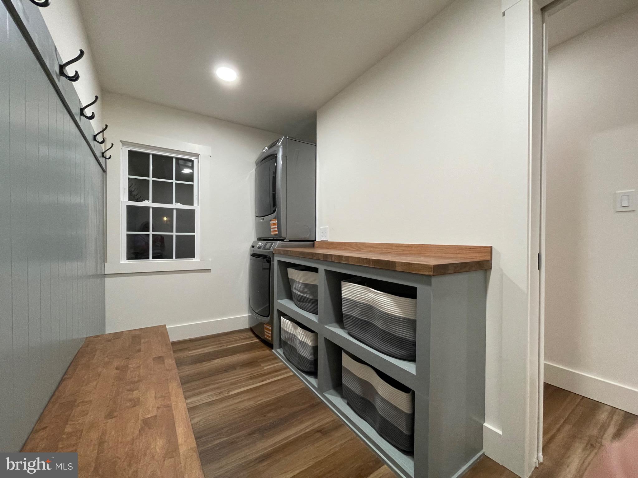 BROWN'S DAM - Residential