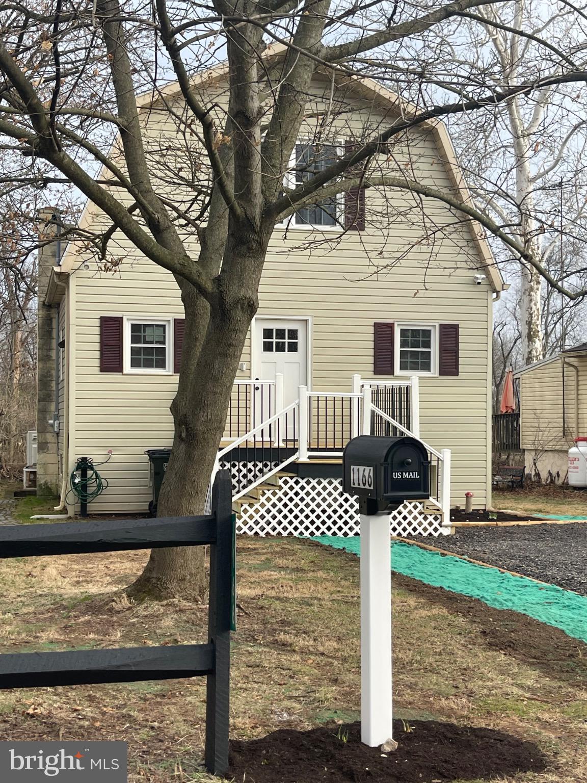 BROWN'S DAM - Residential