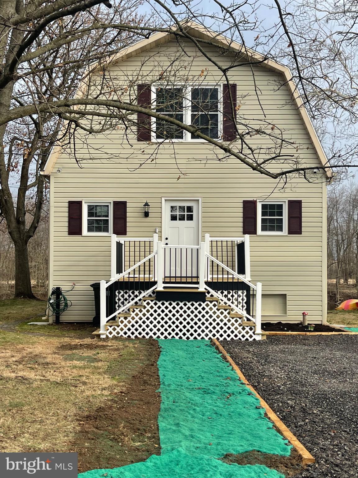 BROWN'S DAM - Residential