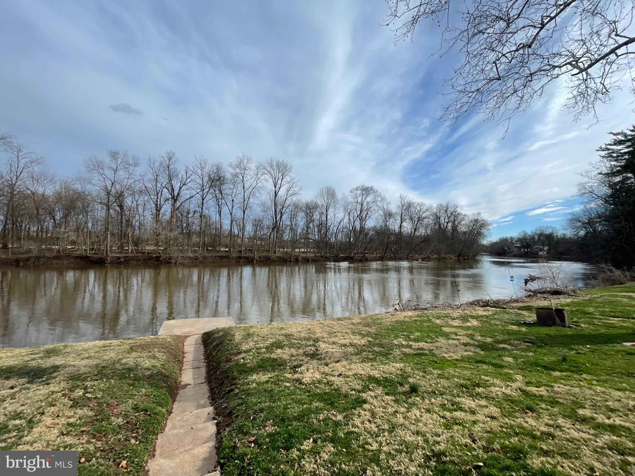 BROWN'S DAM - Residential