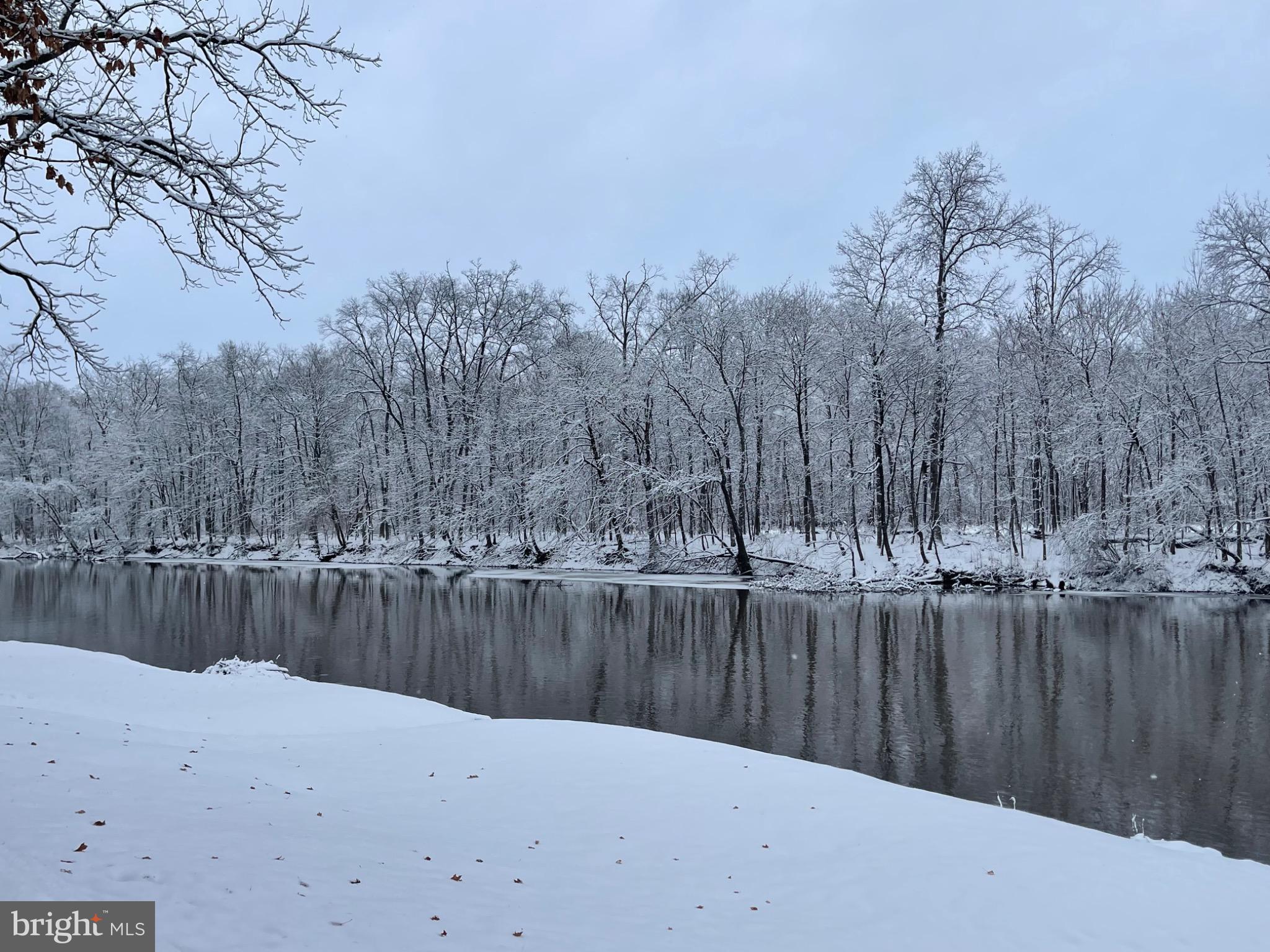BROWN'S DAM - Residential