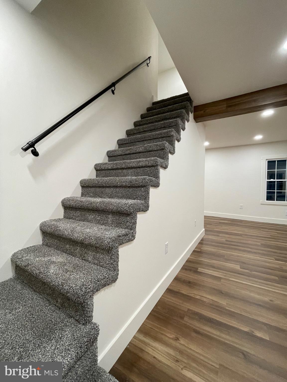 BROWN'S DAM - Residential