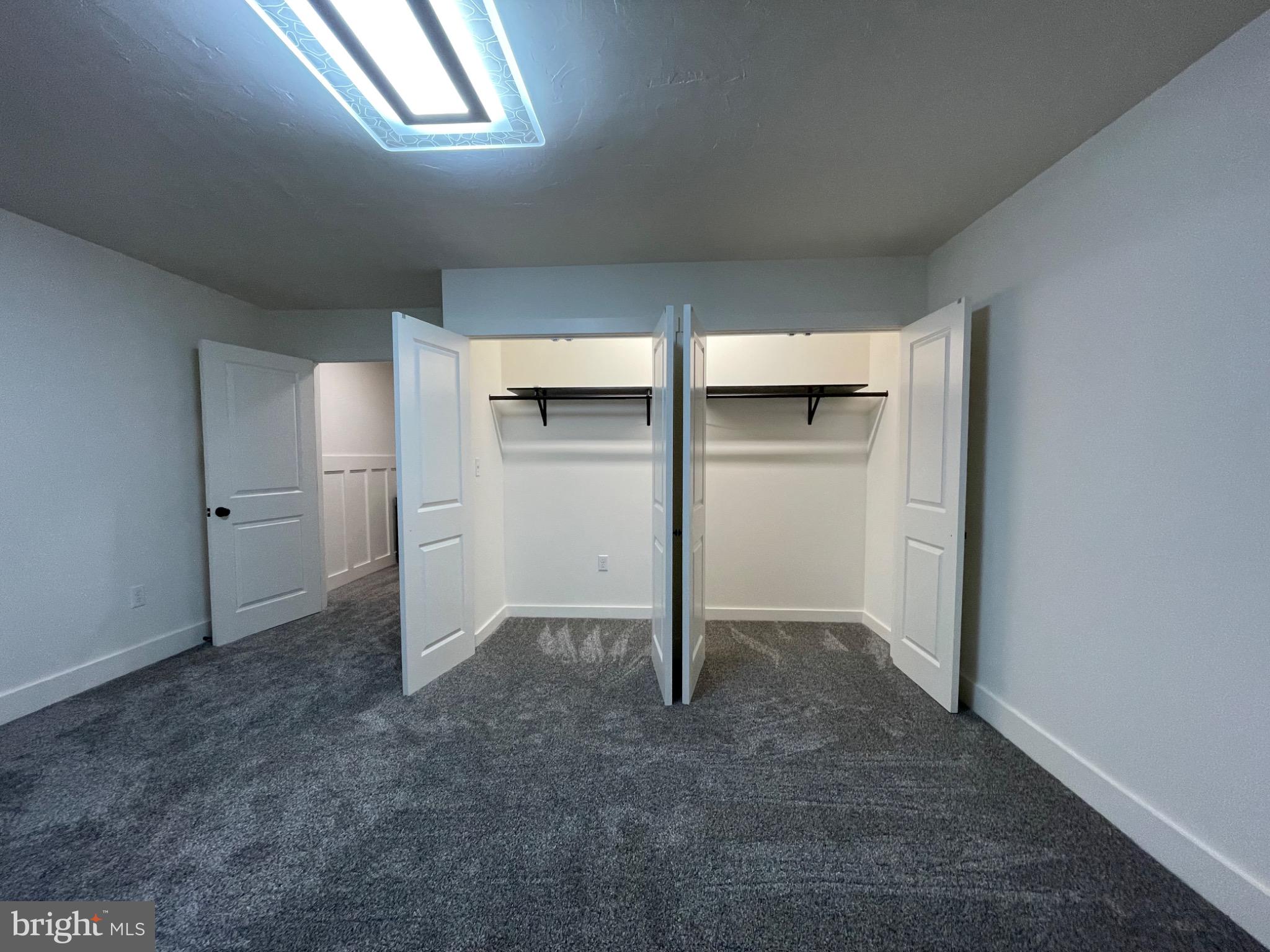 BROWN'S DAM - Residential