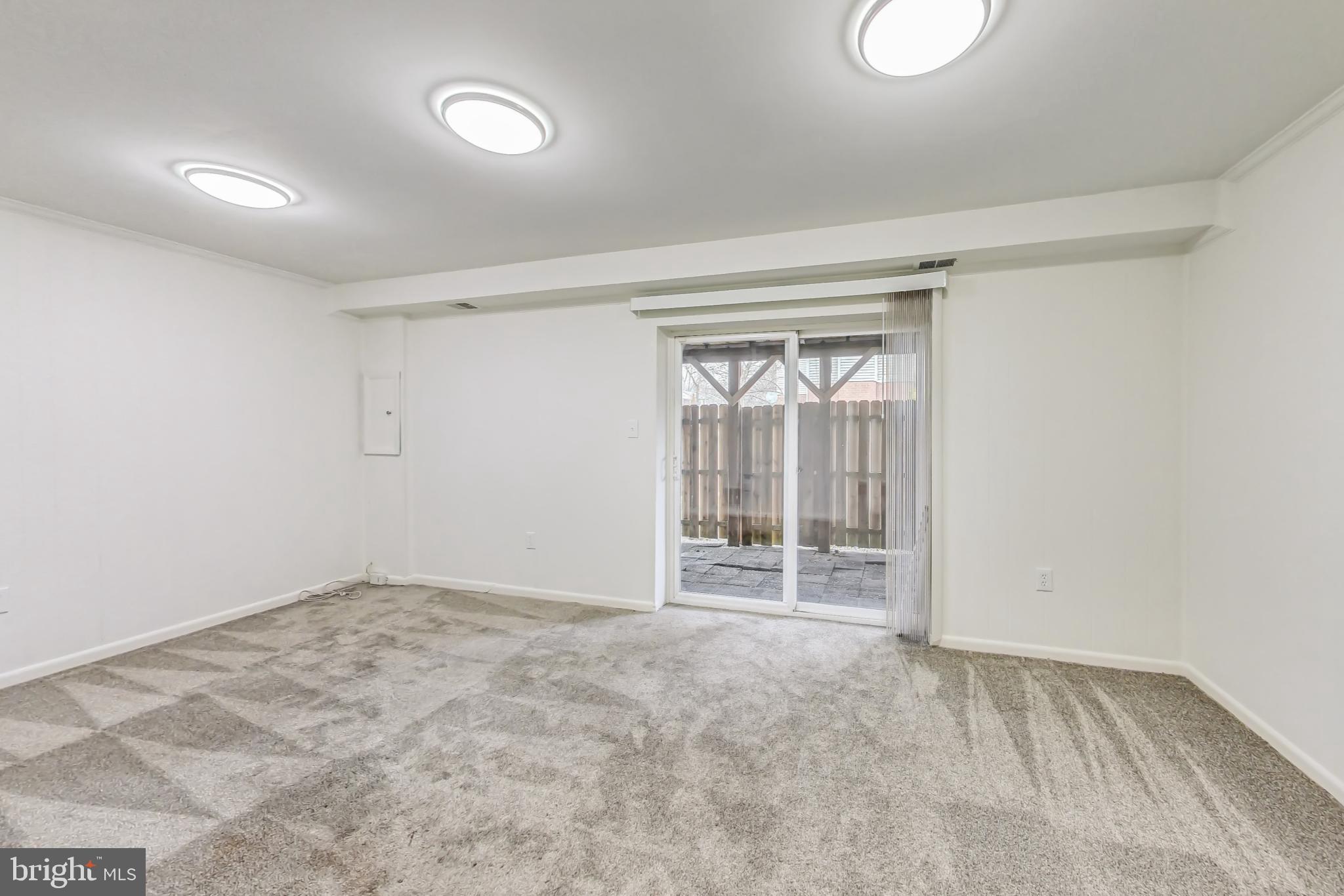 CROMWELL STATION - Residential