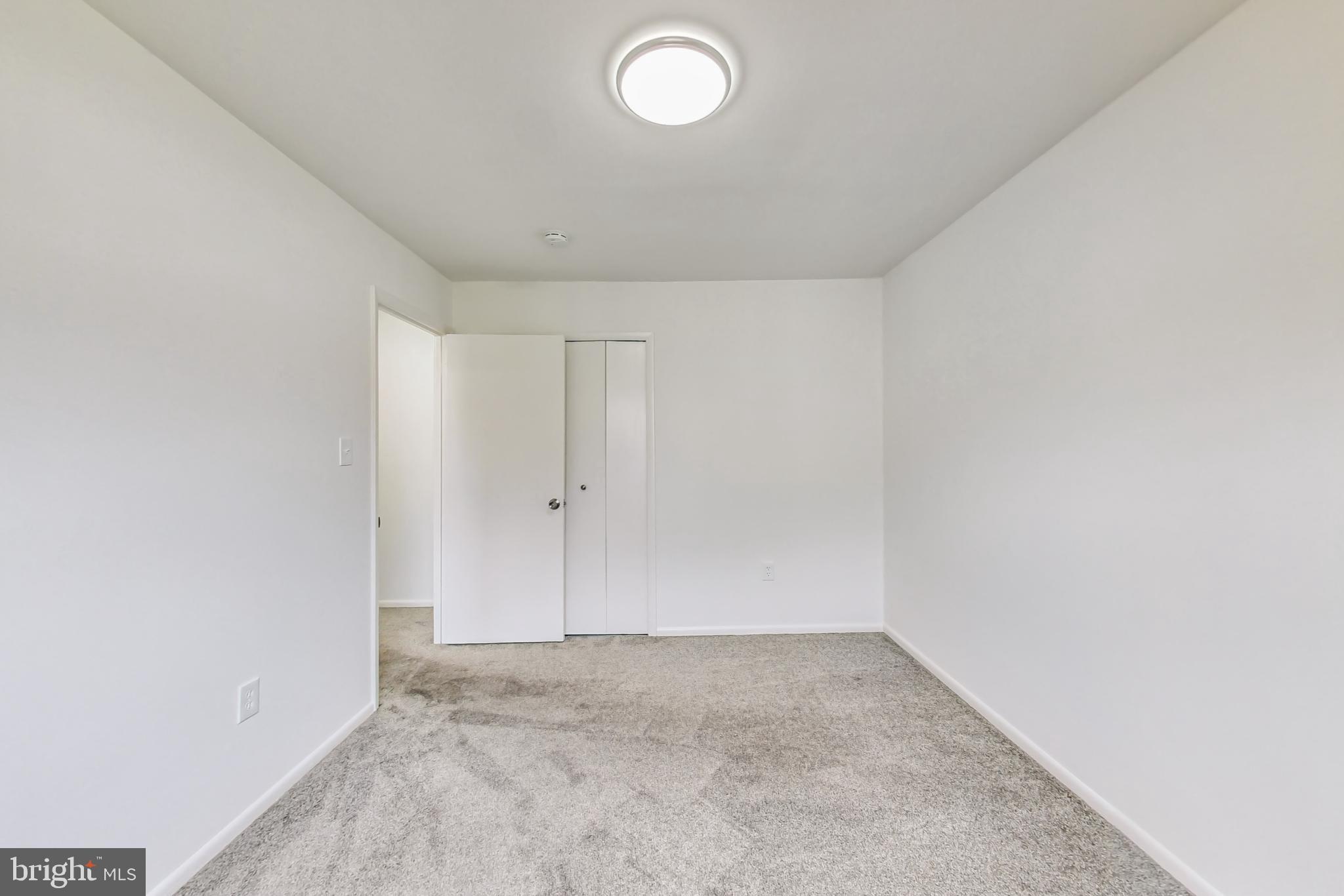 CROMWELL STATION - Residential