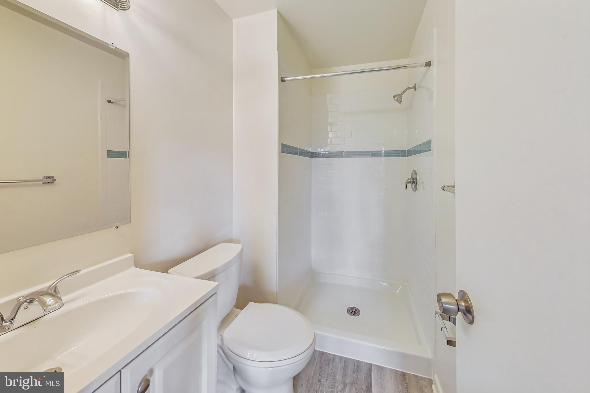 CROMWELL STATION - Residential