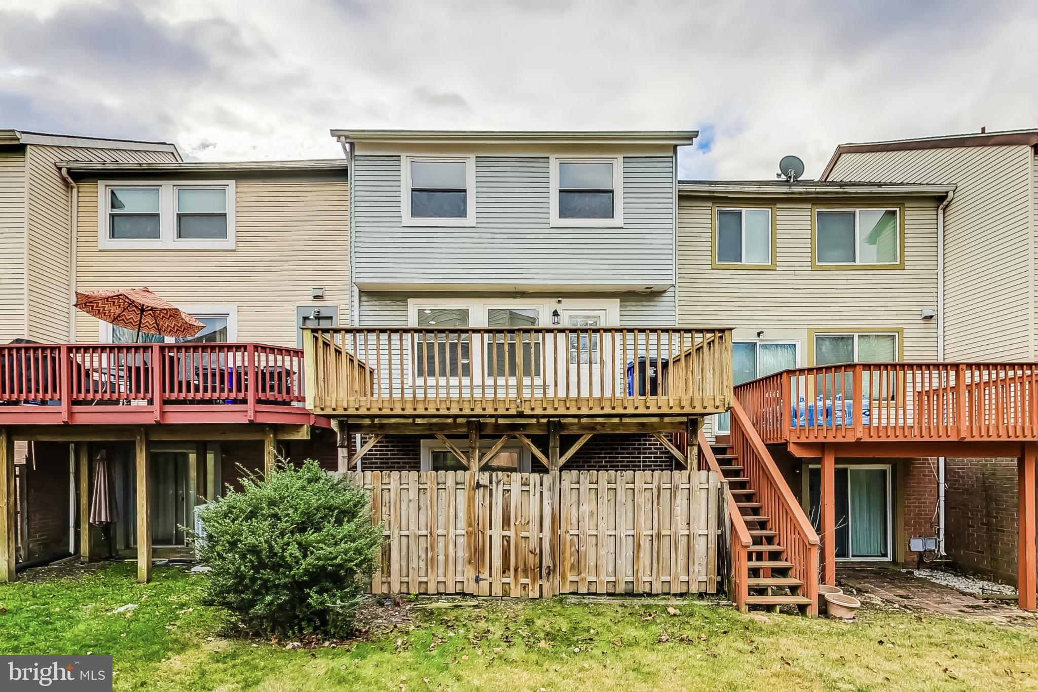 CROMWELL STATION - Residential