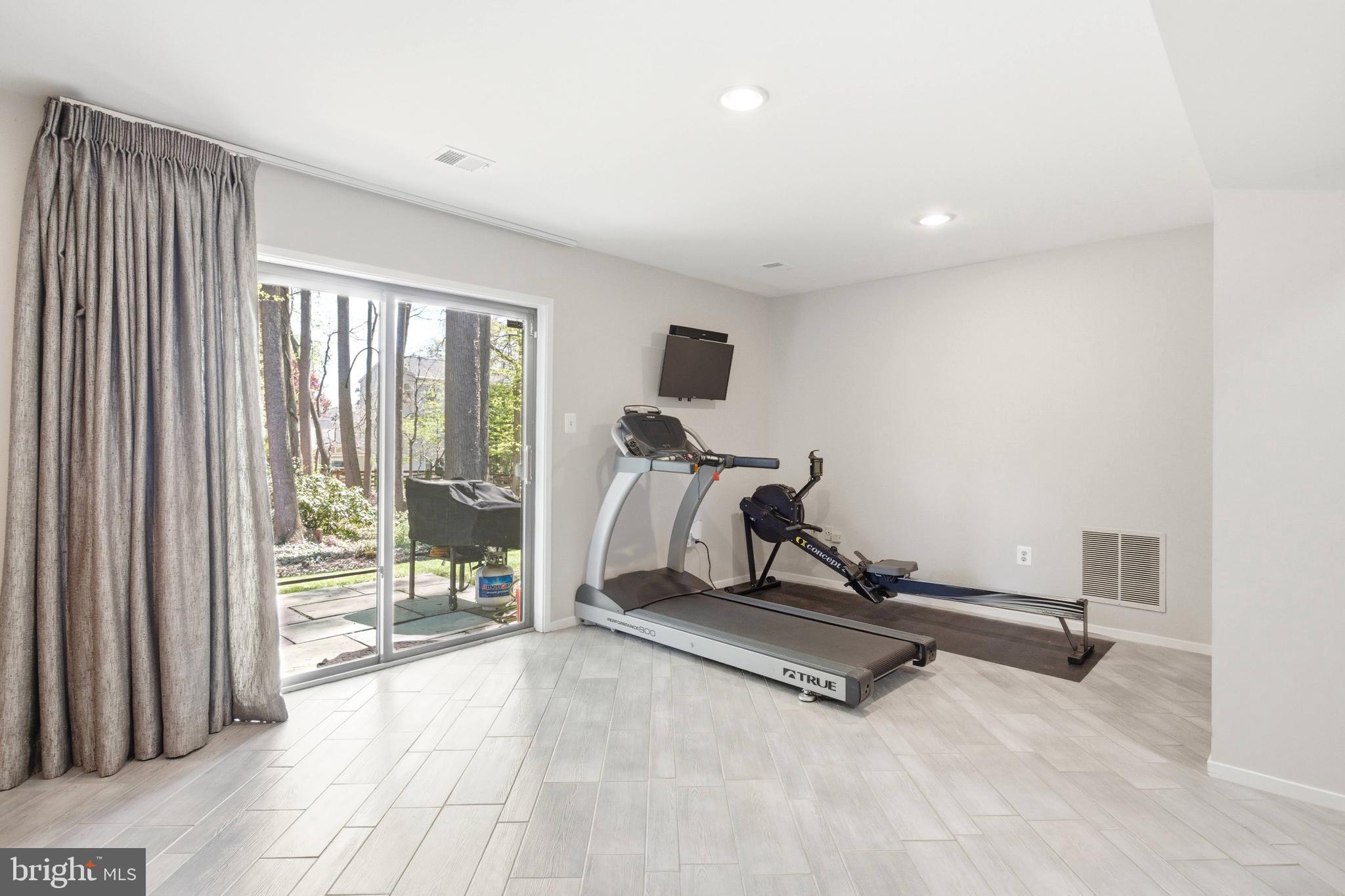 PARK LEE - Residential