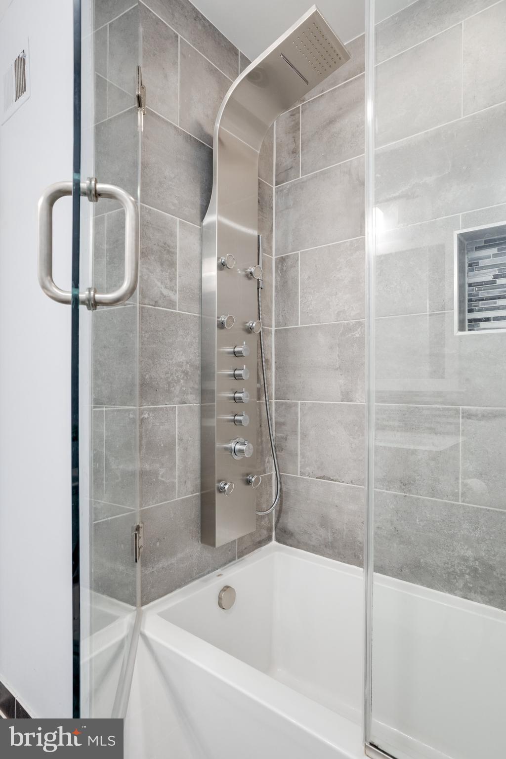 PARK LEE - Residential