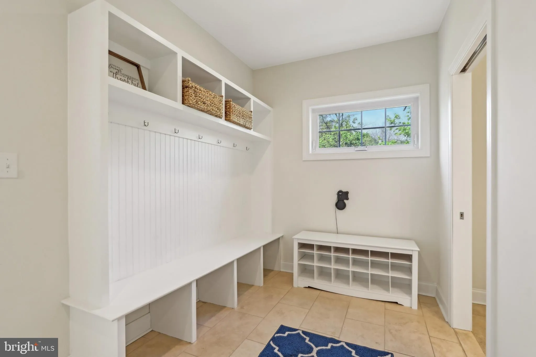 Paoli, Pennsylvania 19301, United States, 4 Bedrooms Bedrooms, ,5 BathroomsBathrooms,Residential,Pending,118517