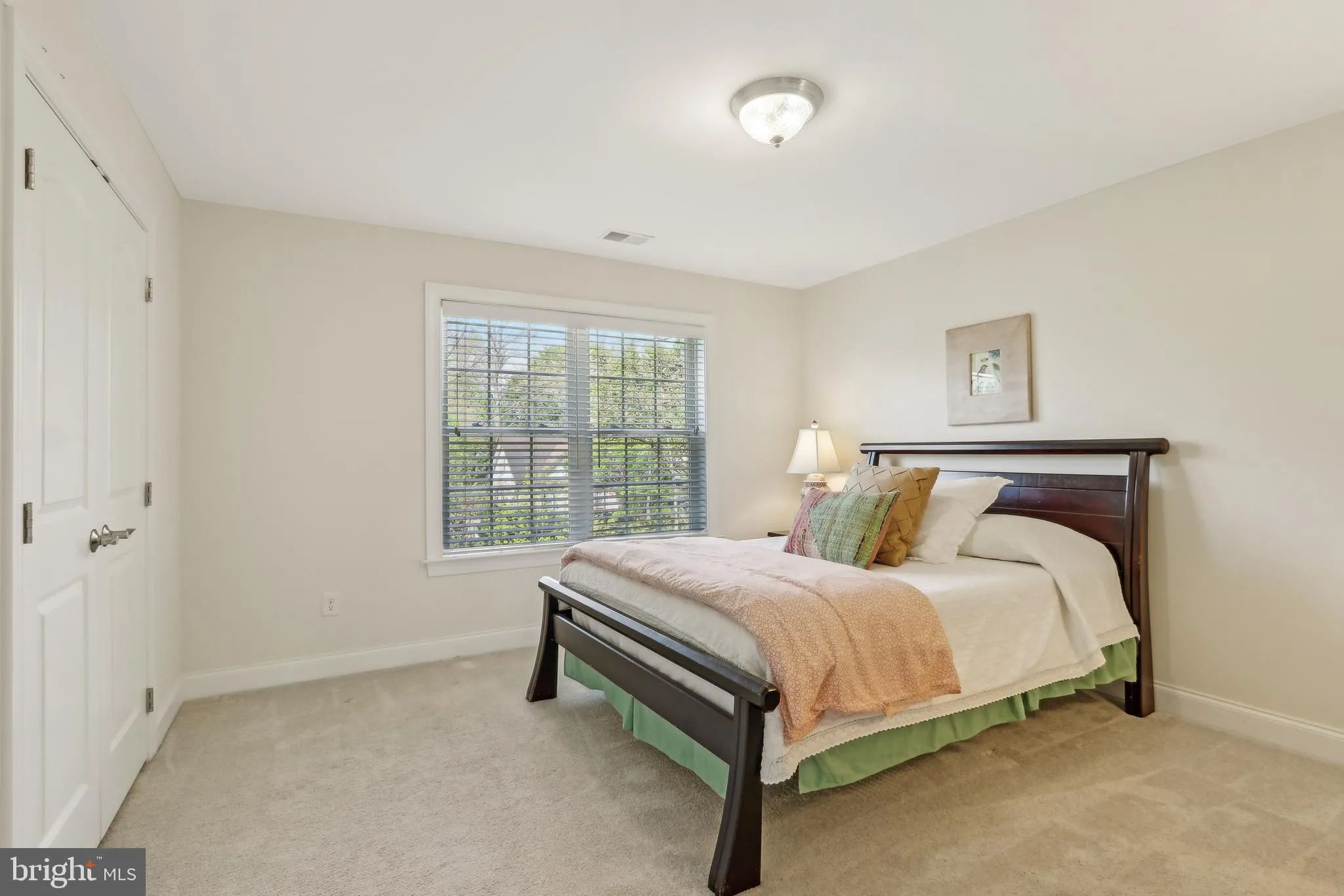 Paoli, Pennsylvania 19301, United States, 4 Bedrooms Bedrooms, ,5 BathroomsBathrooms,Residential,Pending,118517