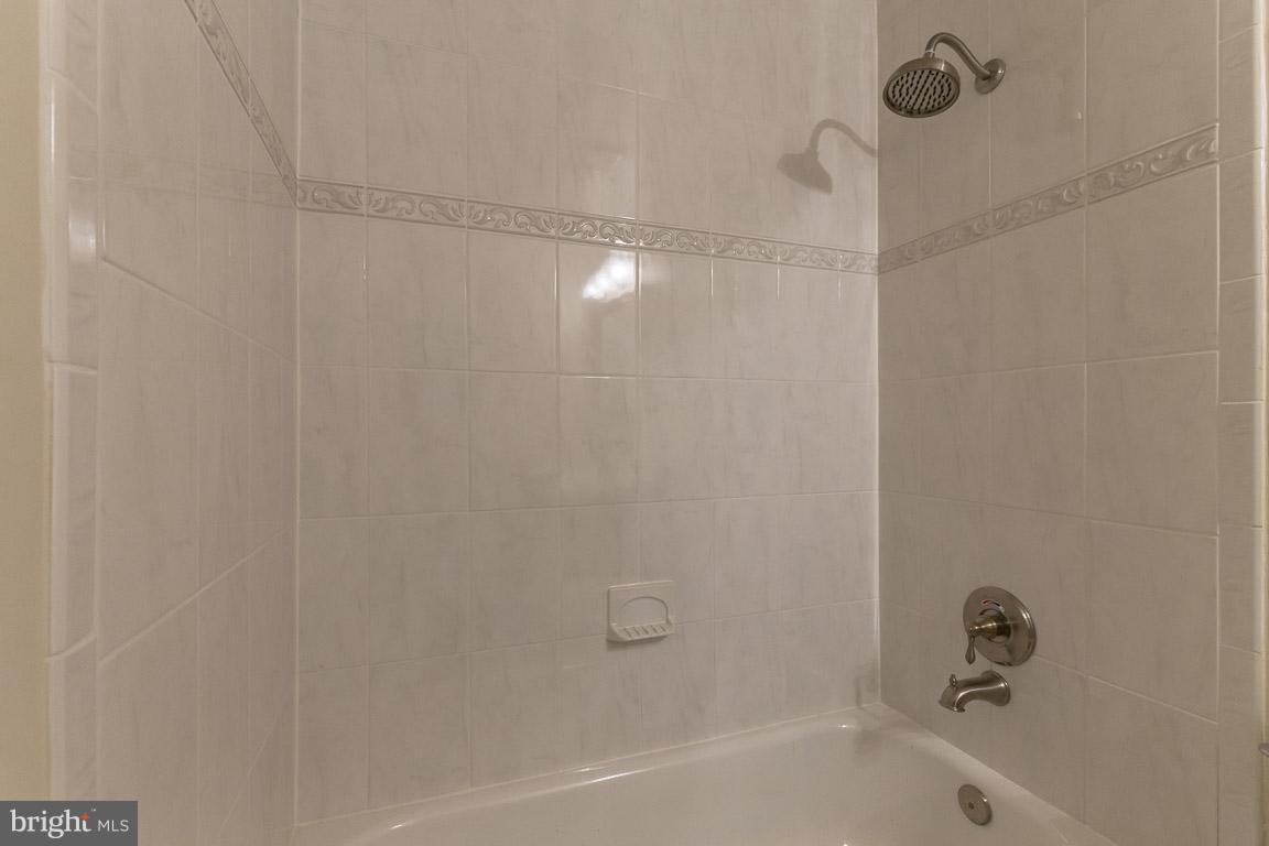 RAINTREE - Residential