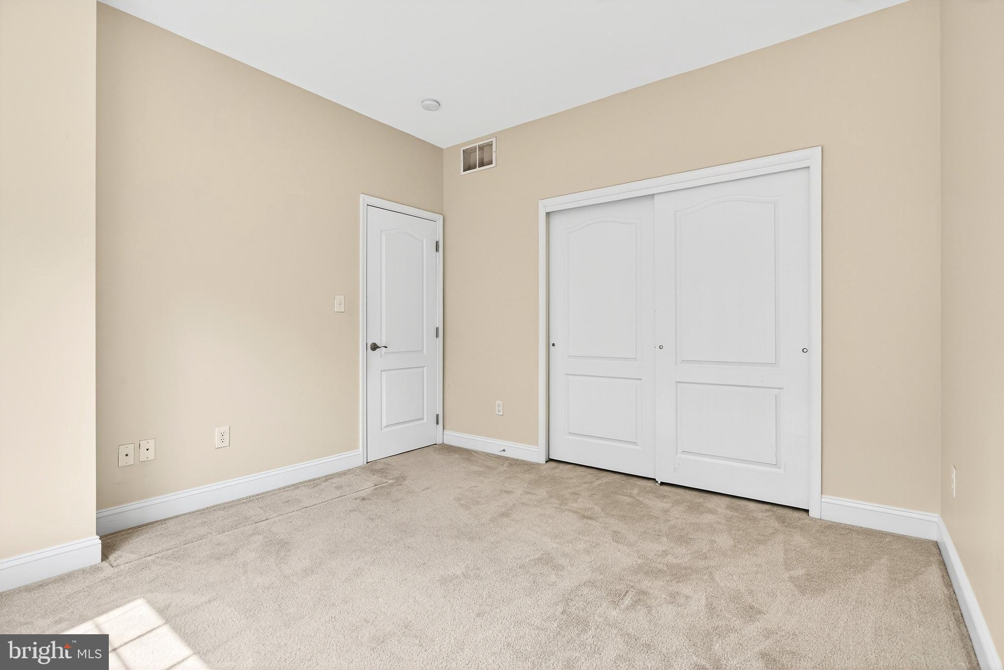 NORTHBROOK - Residential