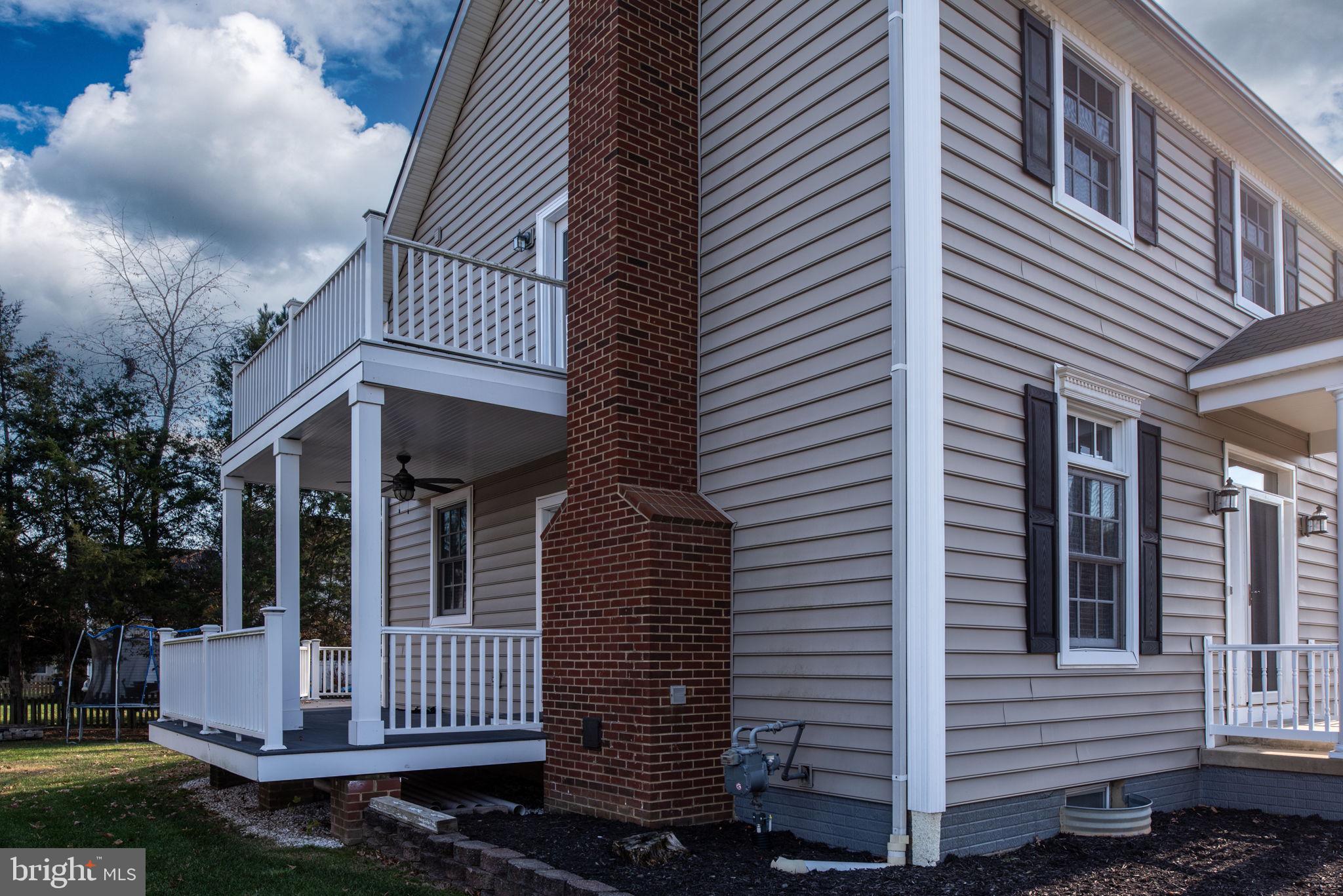FOX POINT - Residential
