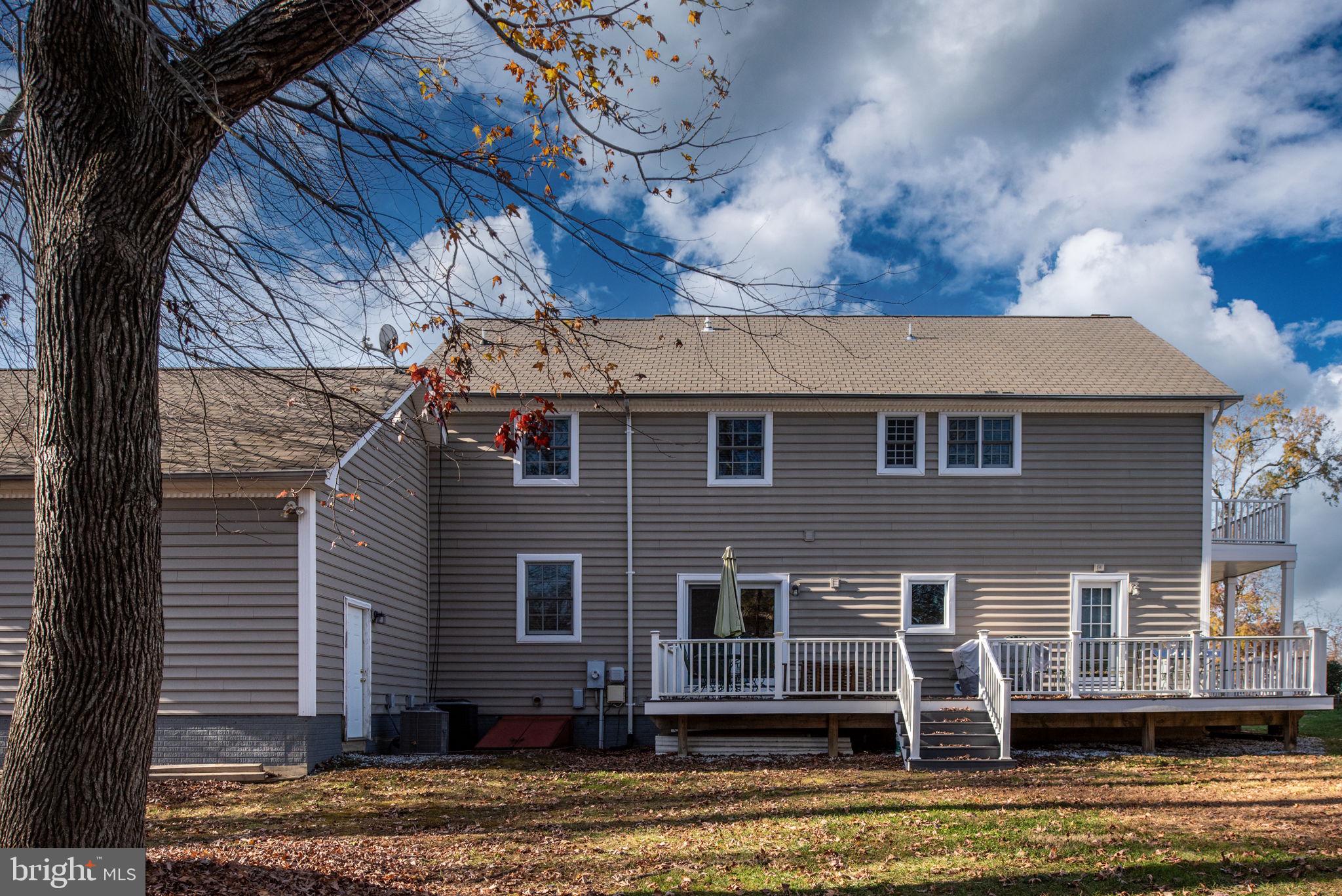 FOX POINT - Residential