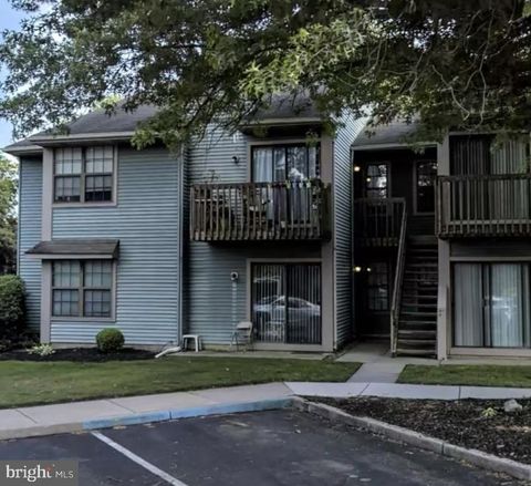 Photo of 263 Barclay Court, WEST DEPTFORD, NJ 08051 (MLS # NJGL2071050)