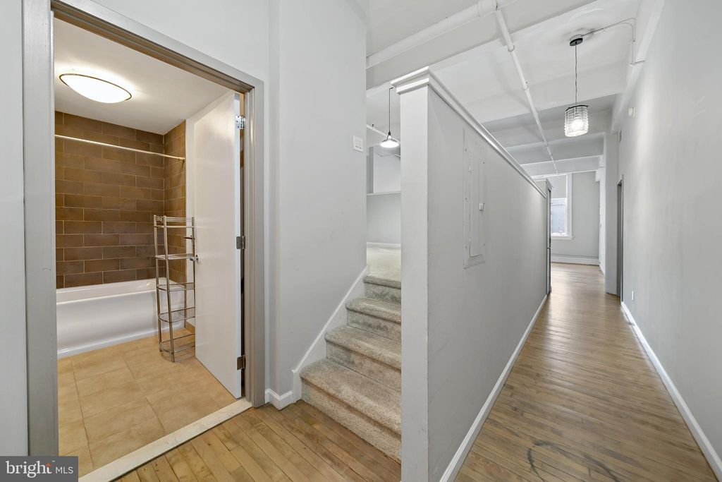 Photo of 1228 - 32 Arch Street #5B, PHILADELPHIA, PA 19107 (MLS # PAPH2551960)