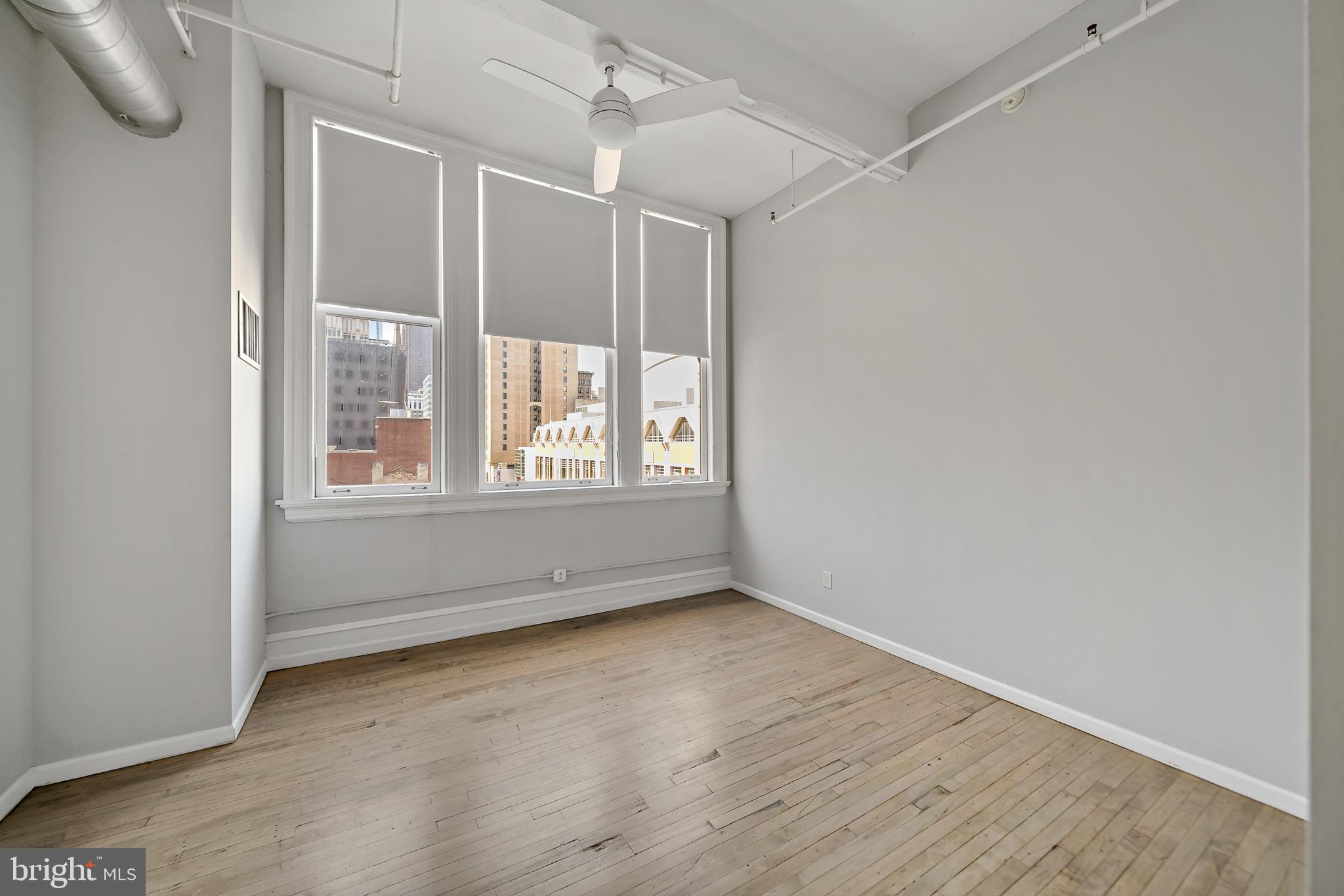 CENTER CITY - Residential Lease