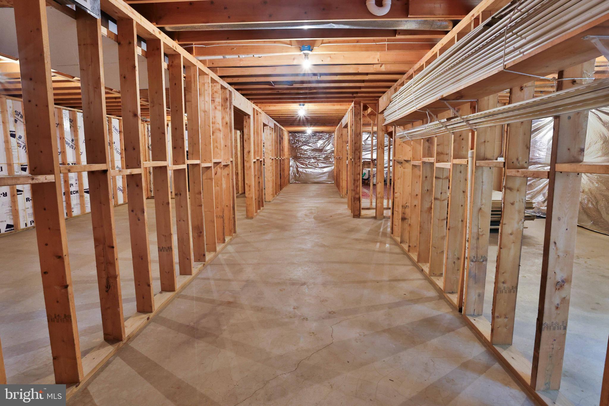 ESTATES OF CHANCELLORSVILLE - Residential