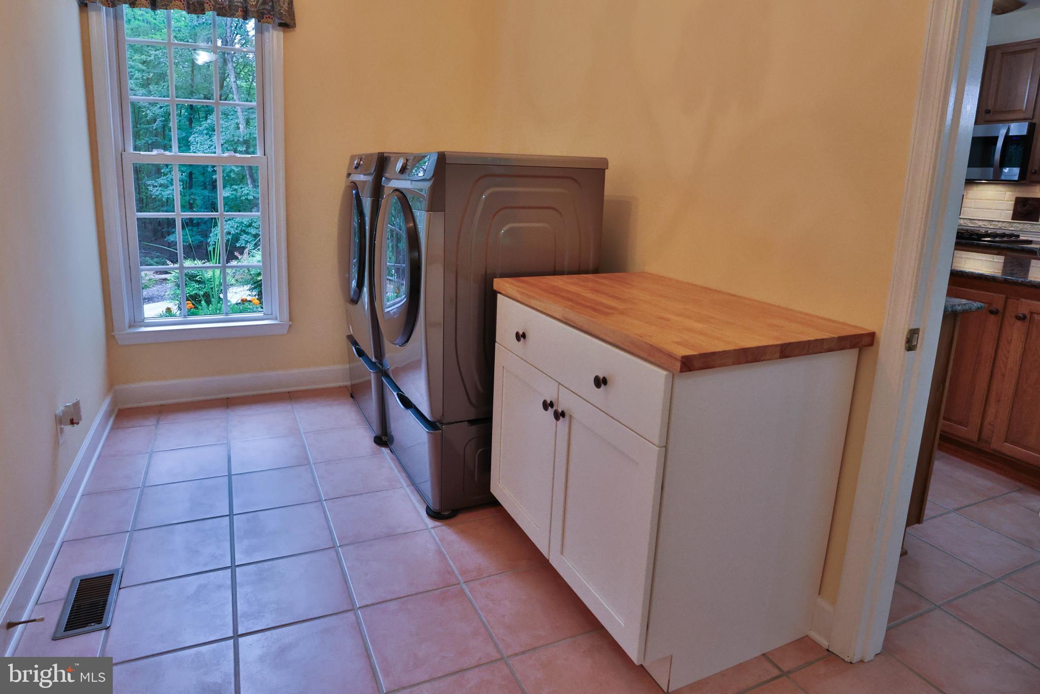 ESTATES OF CHANCELLORSVILLE - Residential