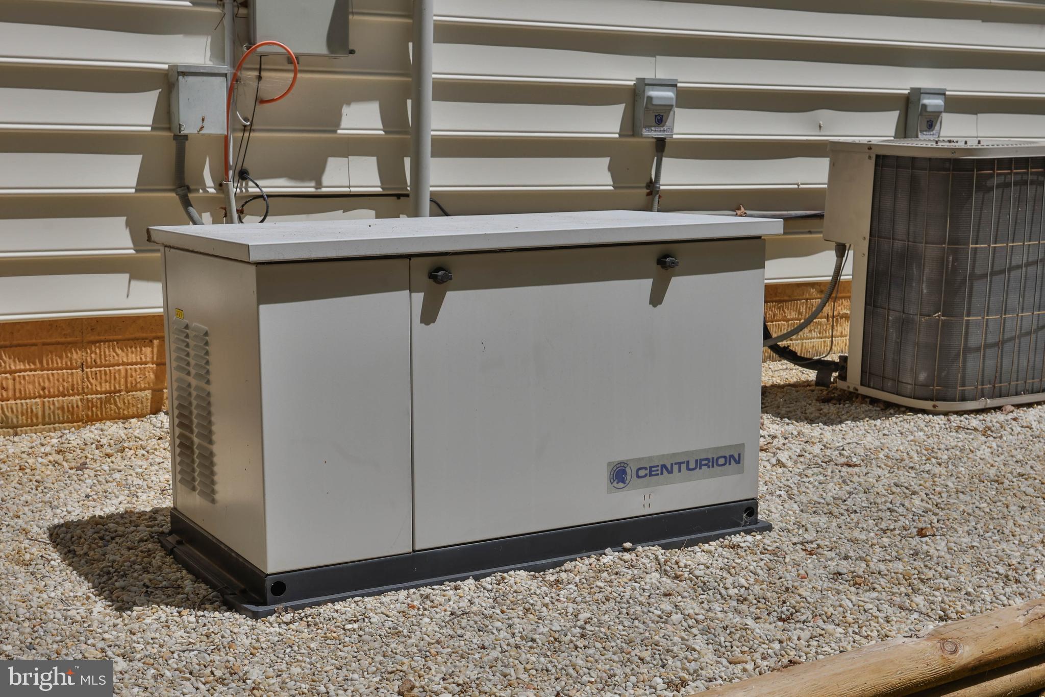 ESTATES OF CHANCELLORSVILLE - Residential