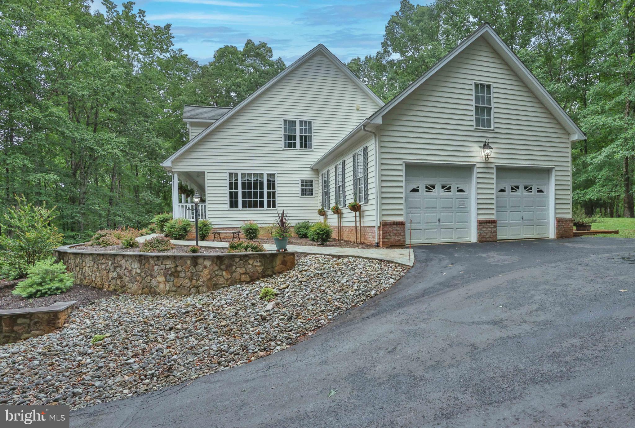 ESTATES OF CHANCELLORSVILLE - Residential