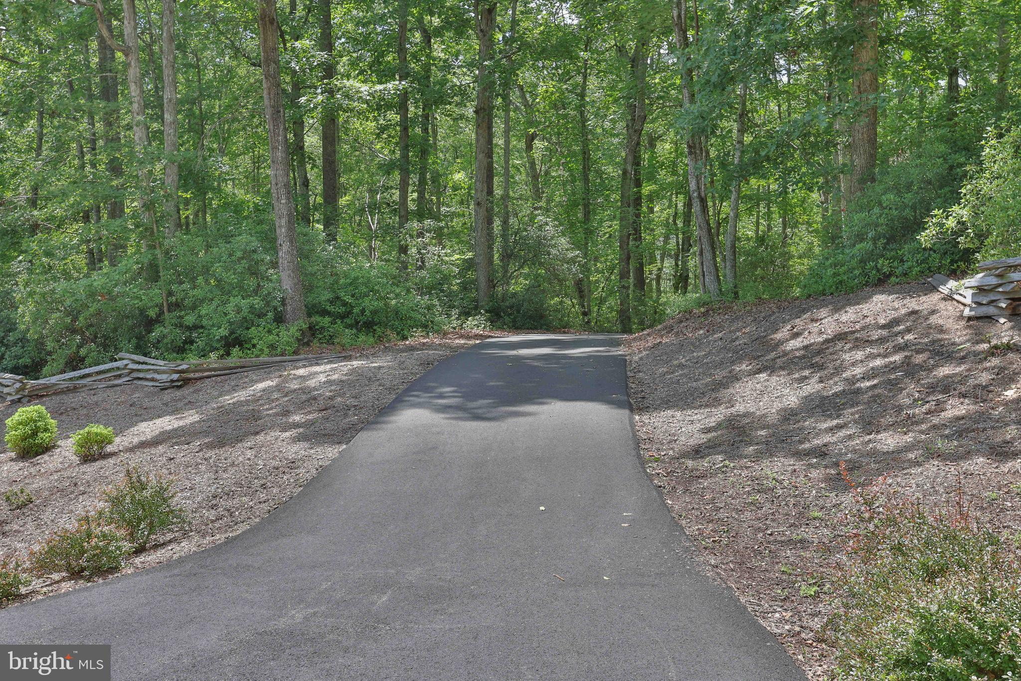 ESTATES OF CHANCELLORSVILLE - Residential