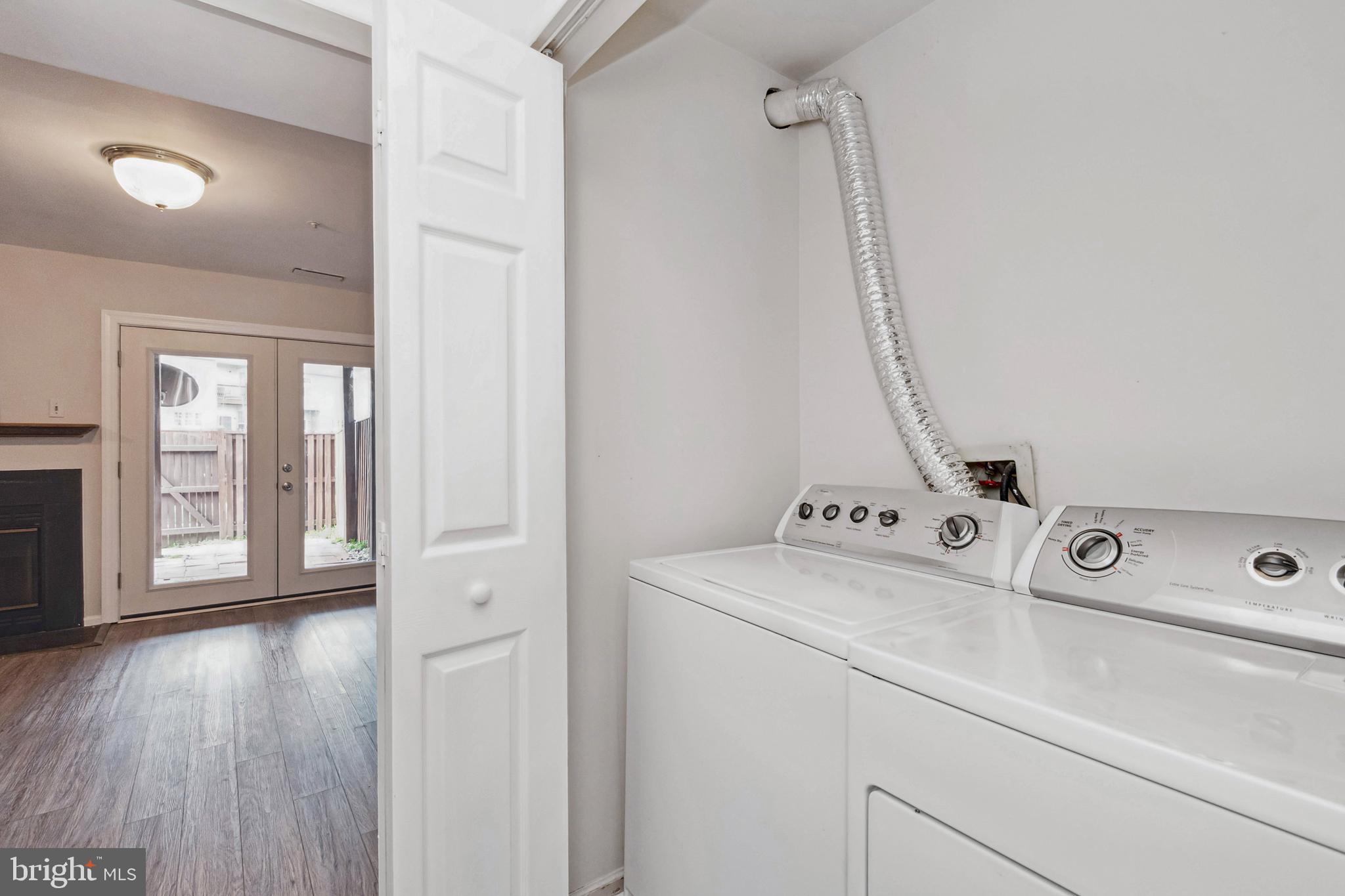 CROFTON VILLAGE - Residential