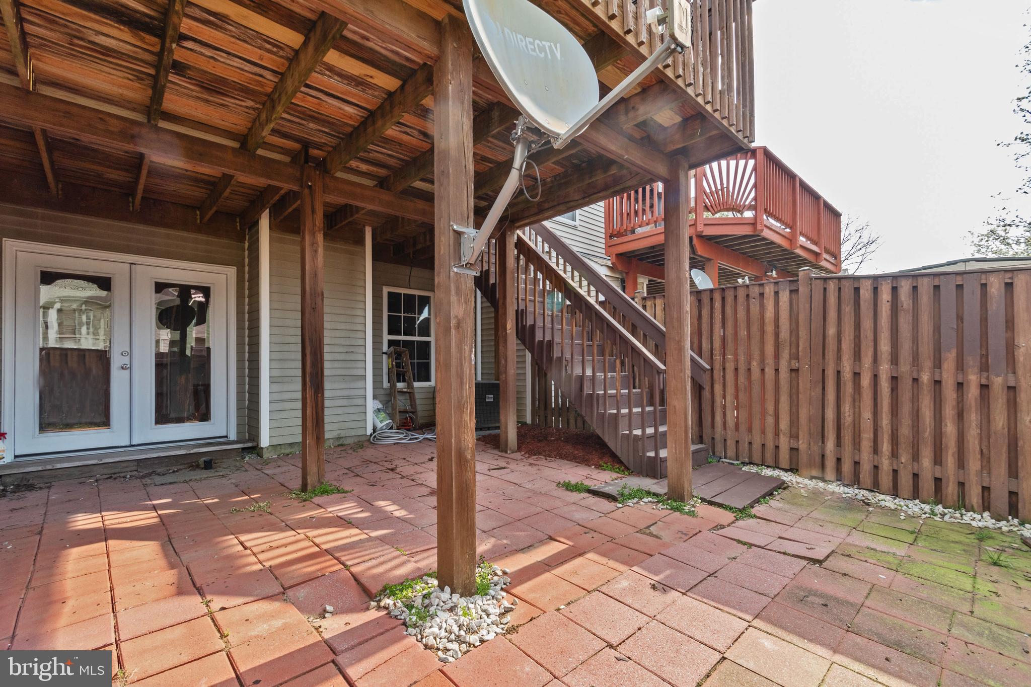 CROFTON VILLAGE - Residential