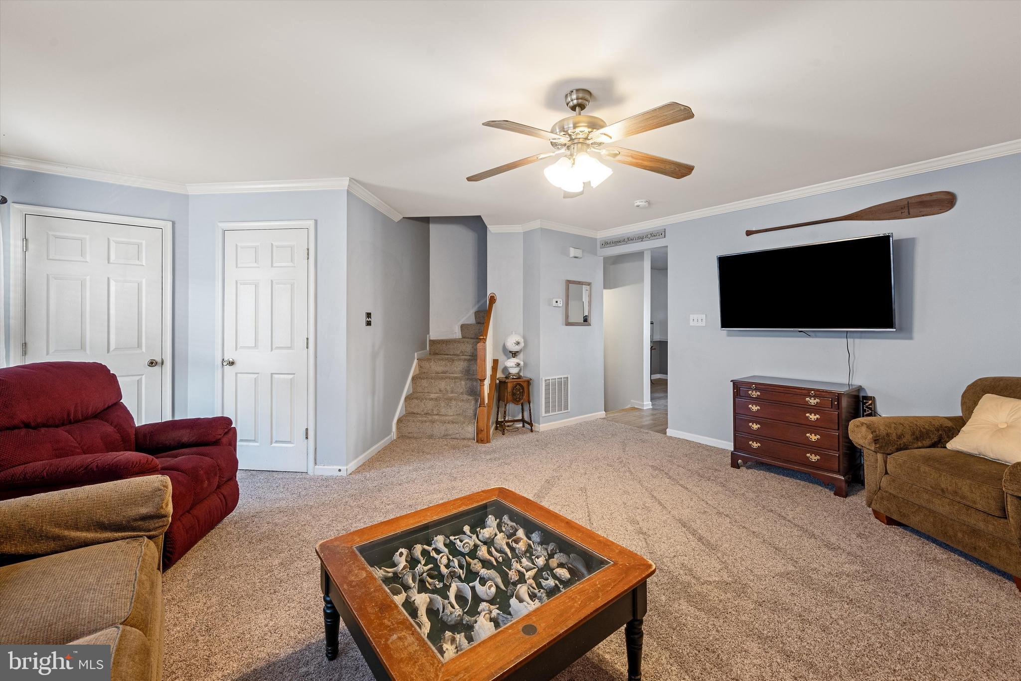 COUNTY GREEN - Residential