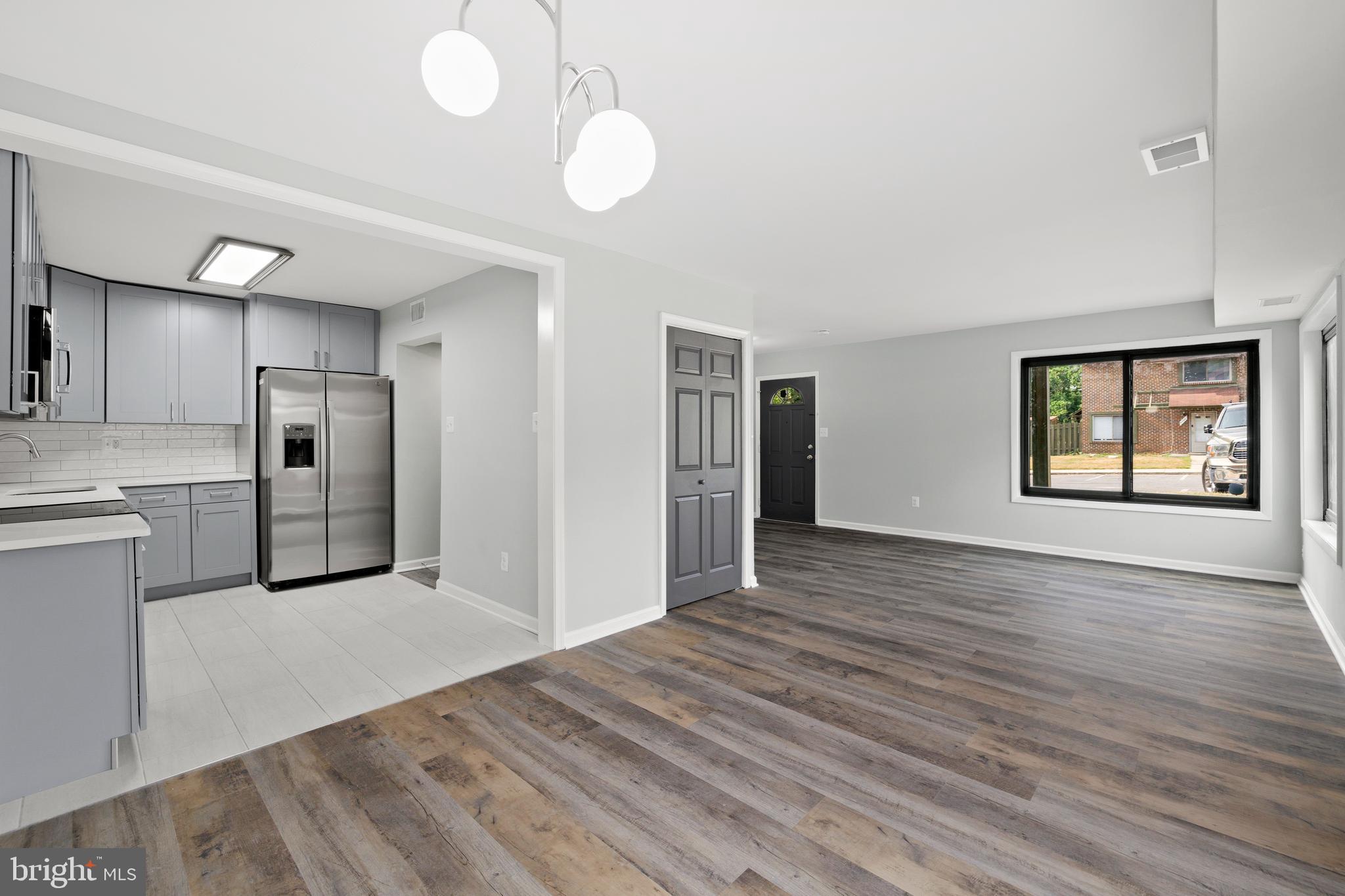 CINNAMON TREE - Residential