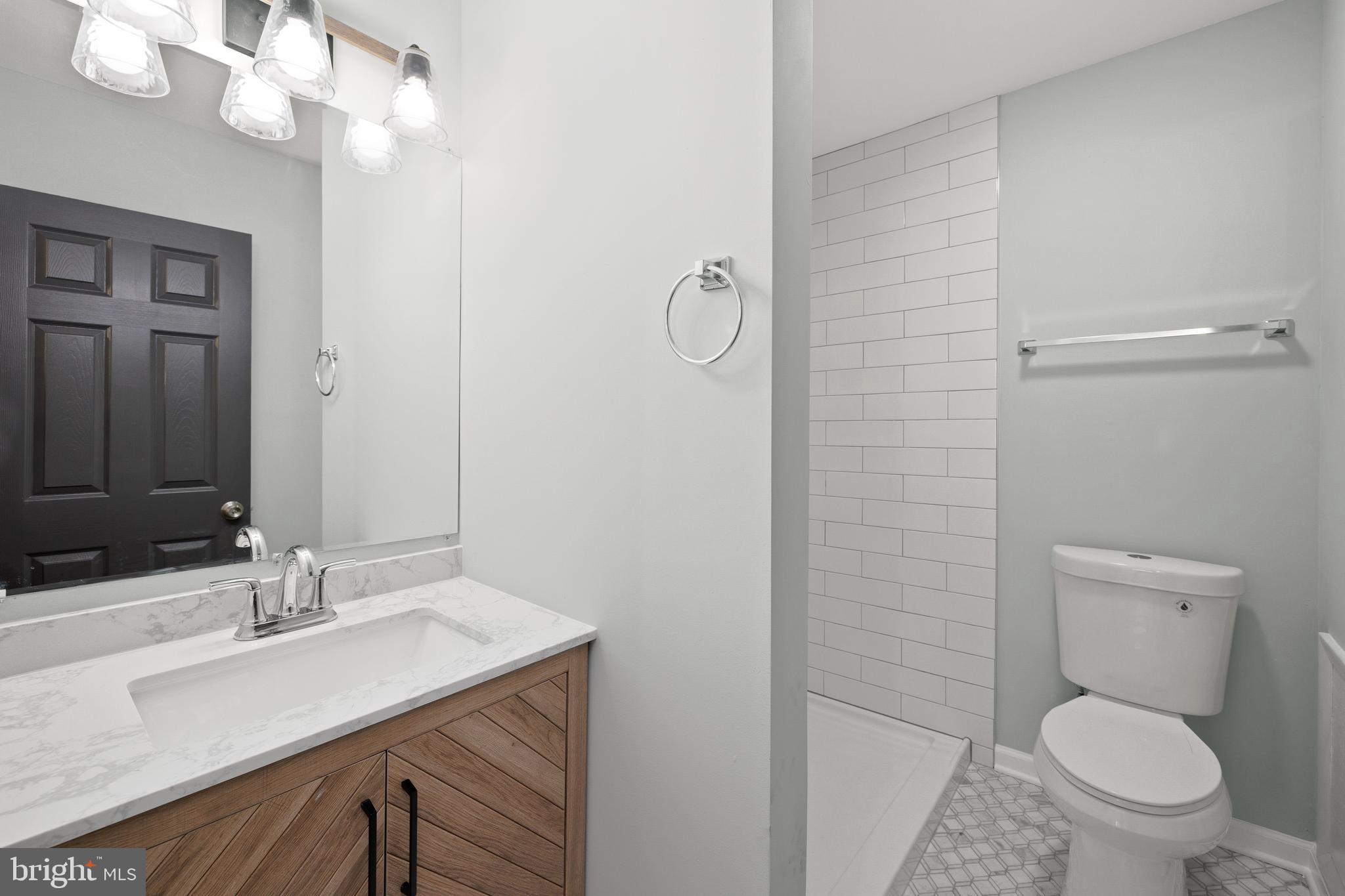 CINNAMON TREE - Residential