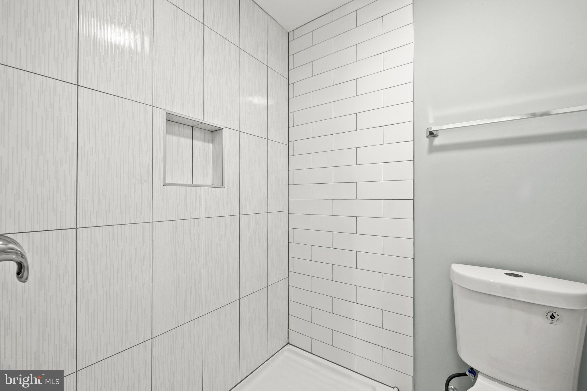 CINNAMON TREE - Residential